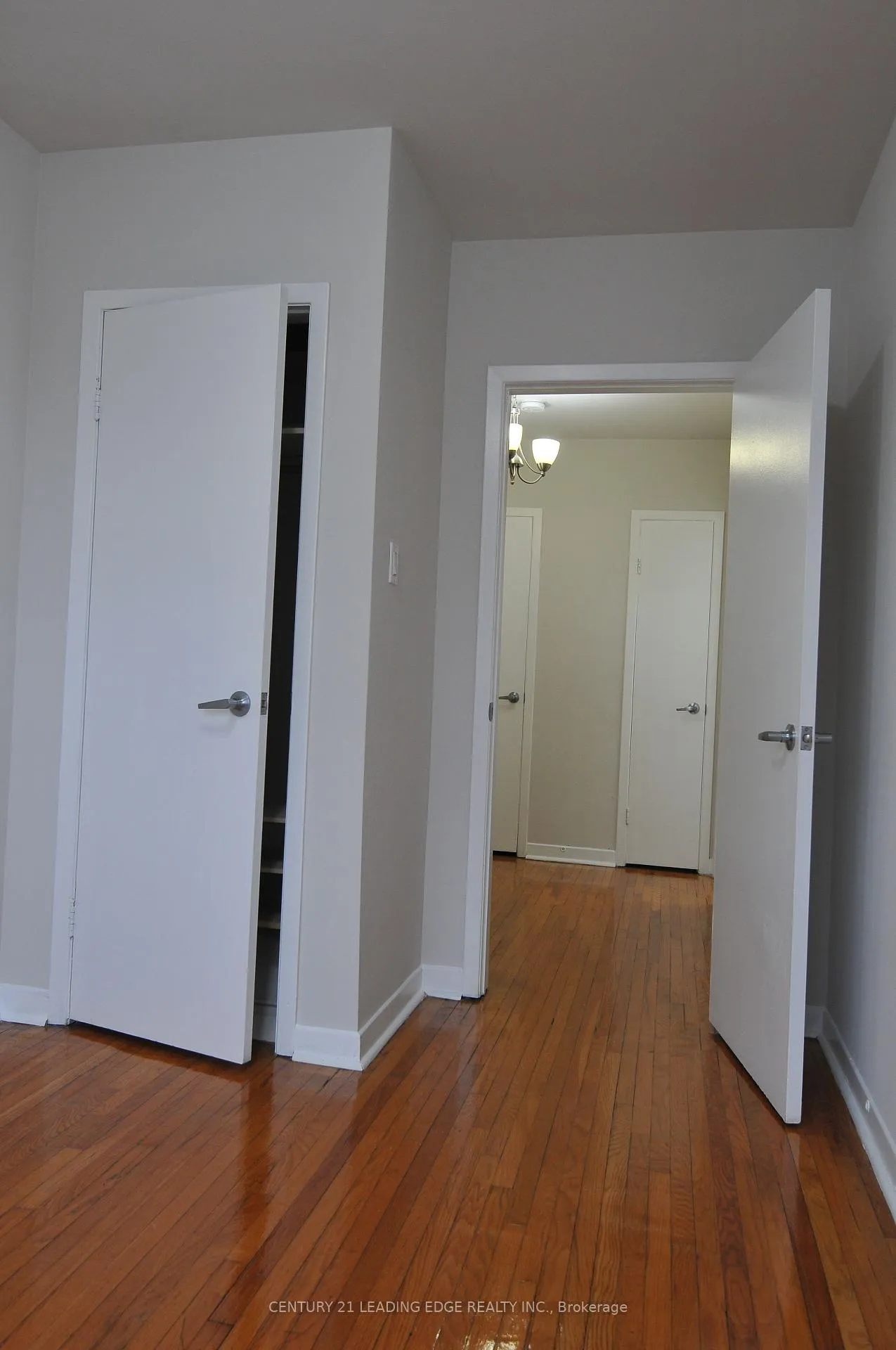 Photo 12 of Unit A, 1013 Pape Avenue, Toronto, Danforth Village-East York — HOMEH