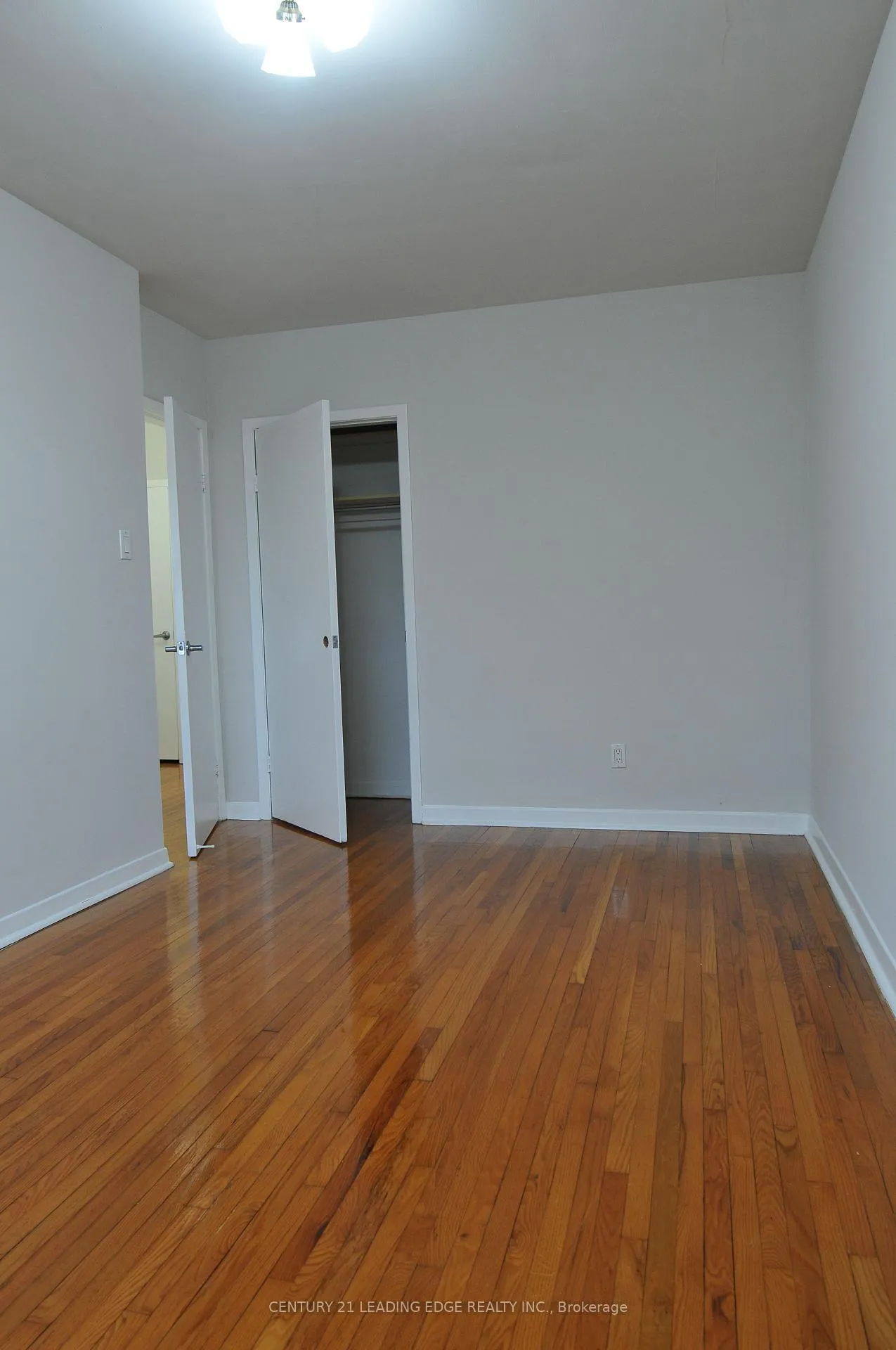 Photo 14 of Unit A, 1013 Pape Avenue, Toronto, Danforth Village-East York — HOMEH