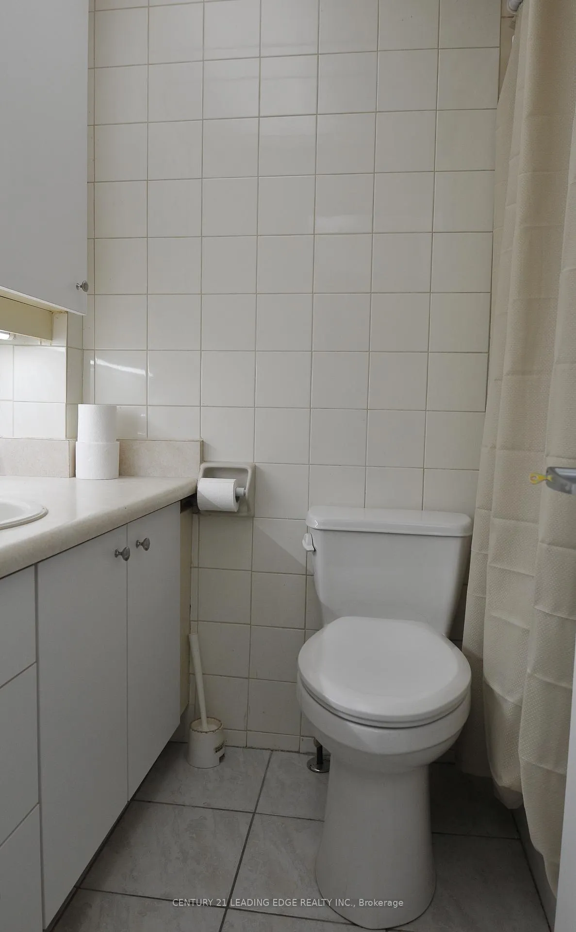 Photo 15 of Unit A, 1013 Pape Avenue, Toronto, Danforth Village-East York — HOMEH