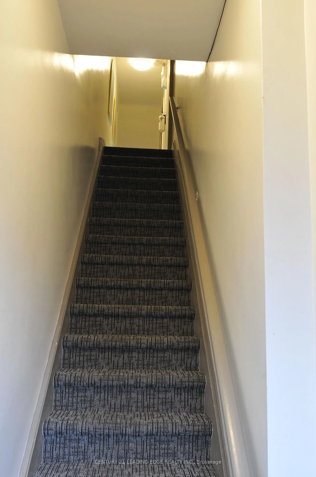 Photo 17 of Unit A, 1013 Pape Avenue, Toronto, Danforth Village-East York — HOMEH