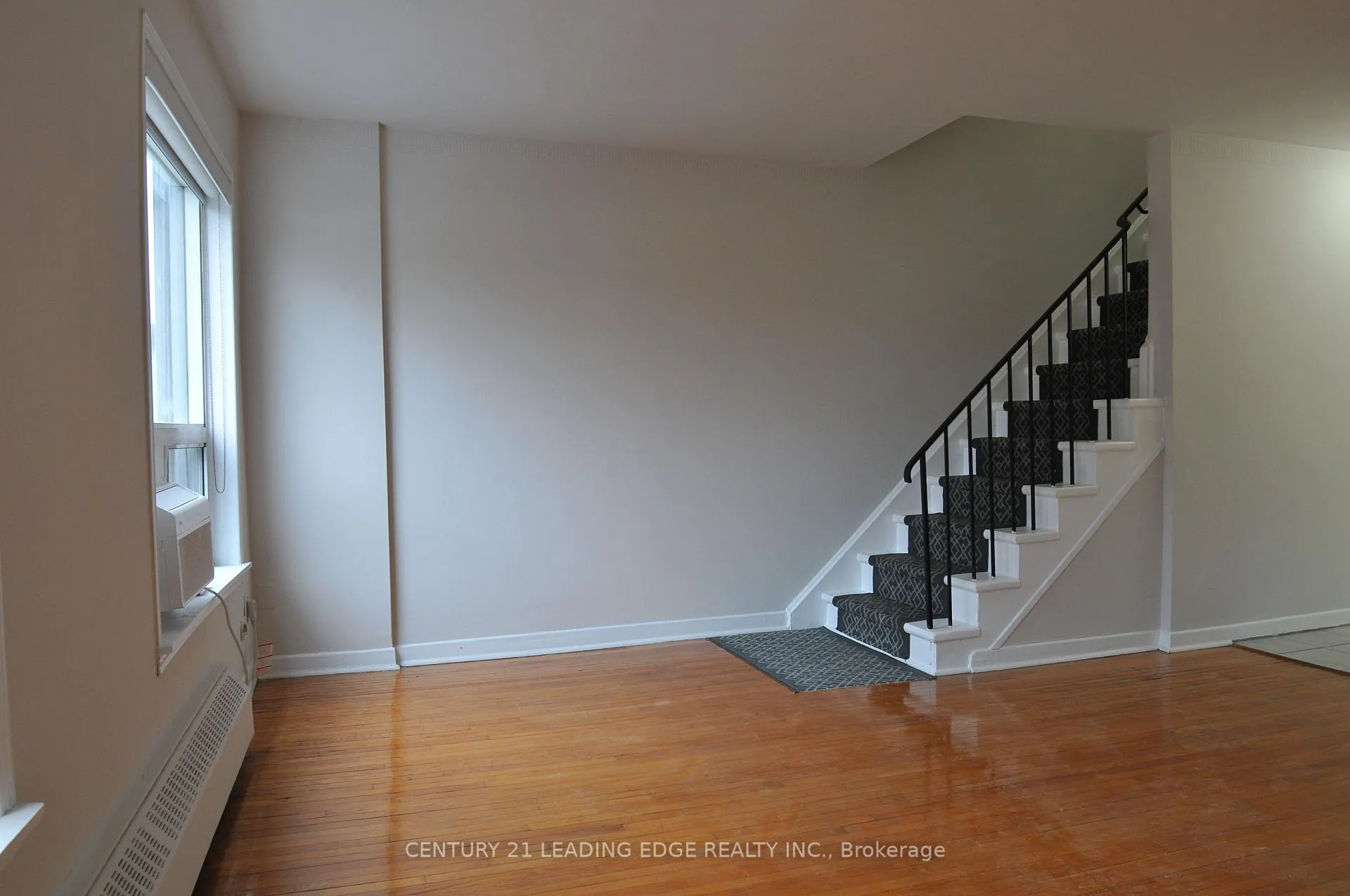 Photo 29 of Unit A, 1013 Pape Avenue, Toronto, Danforth Village-East York — HOMEH