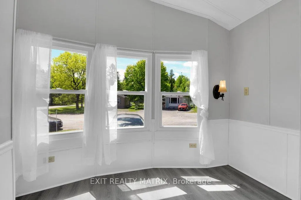 Photo 15 of 1376 Tigerlily Private, Ottawa, Osgoode Twp North of Reg Rd 6 — HOMEH