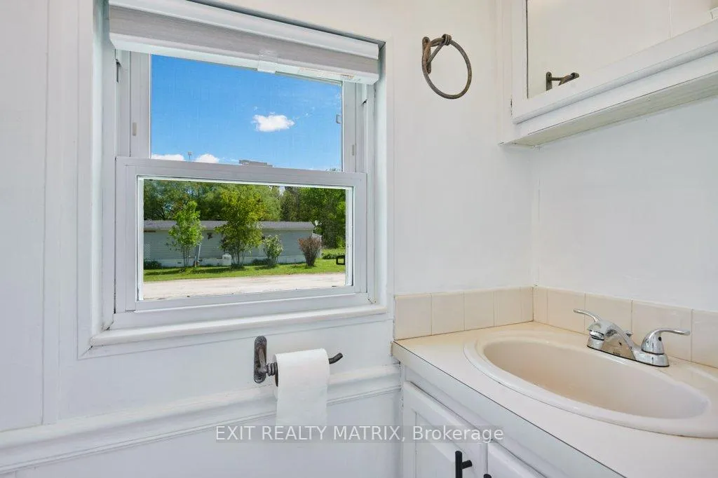 Photo 18 of 1376 Tigerlily Private, Ottawa, Osgoode Twp North of Reg Rd 6 — HOMEH