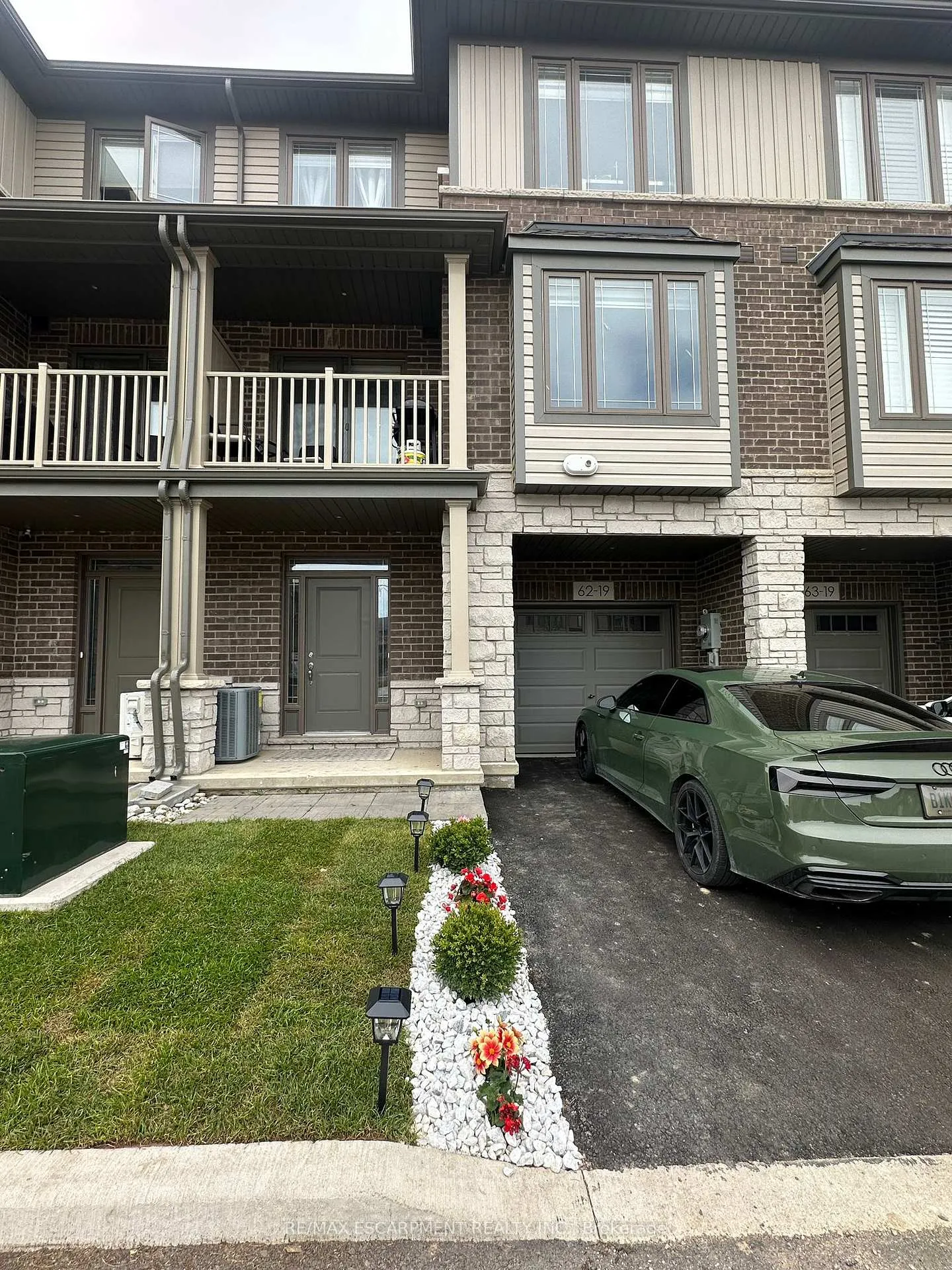 Front of Unit 62, 19 Picardy Drive