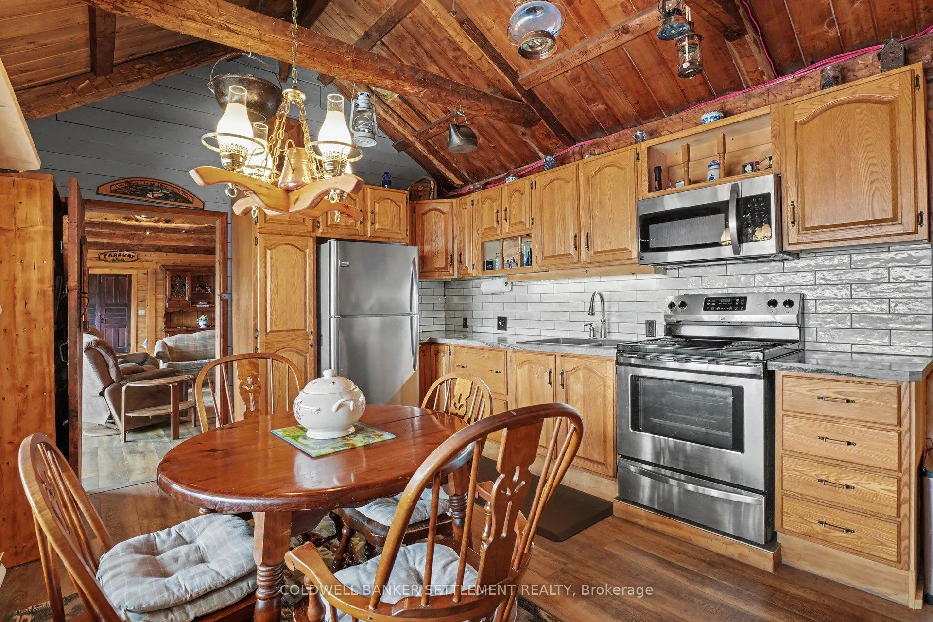 Photo 14 of 402 Patterson Rd C, Tay Valley, Bathurst/Burgess & Sherbrooke (South Sherbrooke) Twp — HOMEH