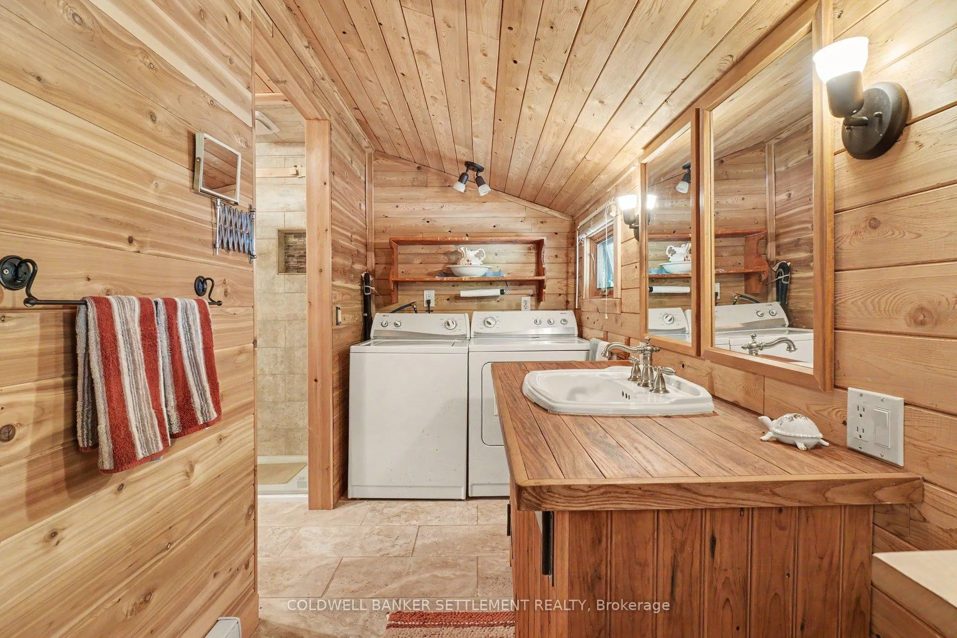 Photo 26 of 402 Patterson Rd C, Tay Valley, Bathurst/Burgess & Sherbrooke (South Sherbrooke) Twp — HOMEH