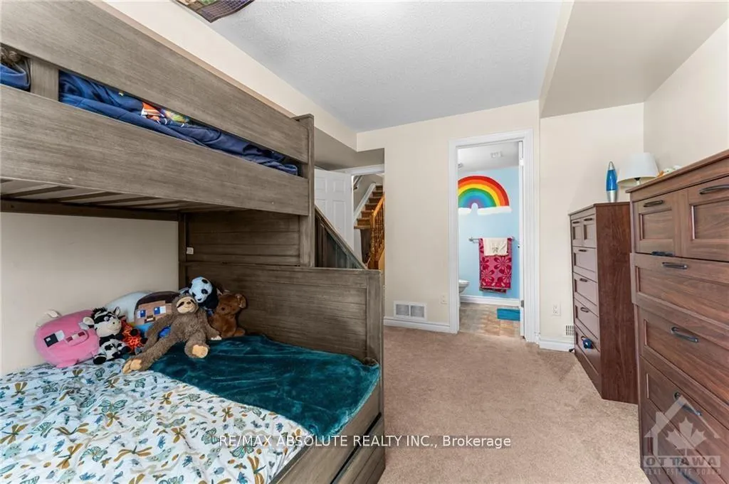 Photo 15 of Unit A, 573 Chapman Mills Drive, Ottawa, Barrhaven - Strandherd — HOMEH