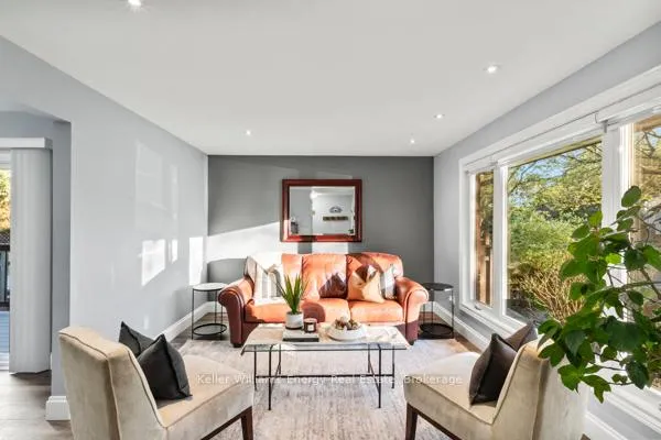 Photo 5 of 33 Renfield Crescent, Whitby, Lynde Creek — HOMEH