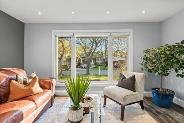 Photo 7 of 33 Renfield Crescent, Whitby, Lynde Creek — HOMEH
