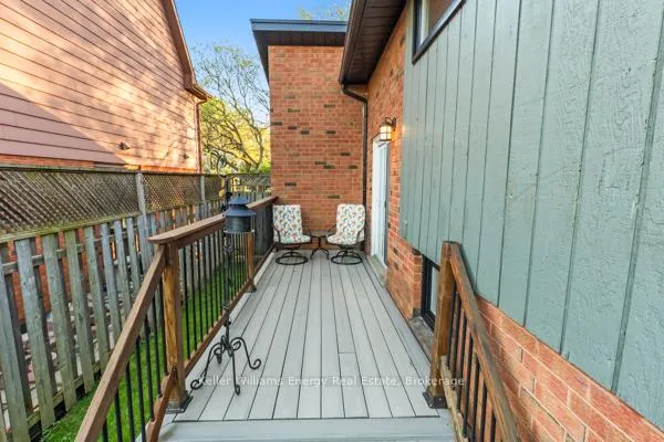 Photo 12 of 33 Renfield Crescent, Whitby, Lynde Creek — HOMEH