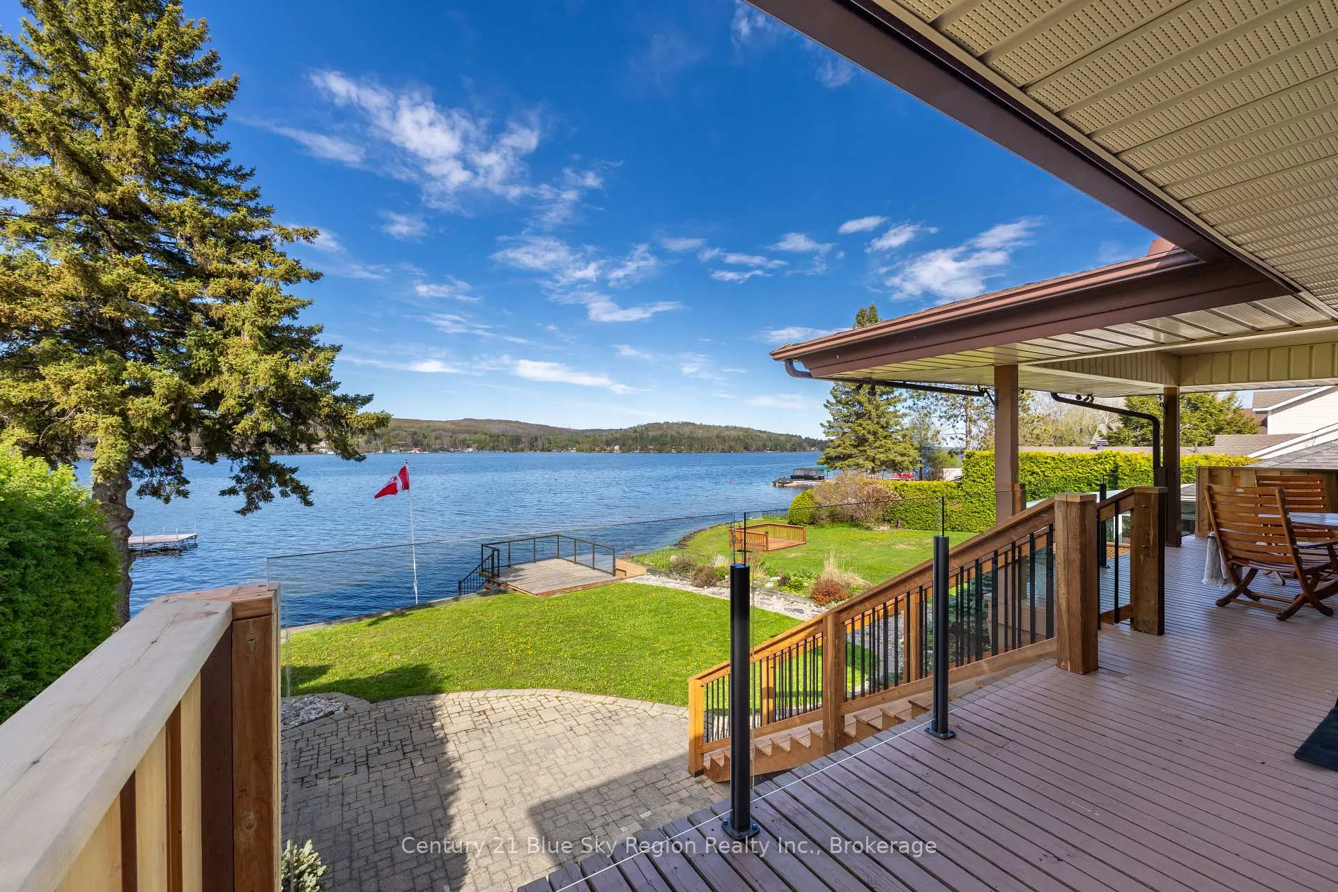 Photo 4 of 204 Lakeside Drive, North Bay, Birchaven — HOMEH