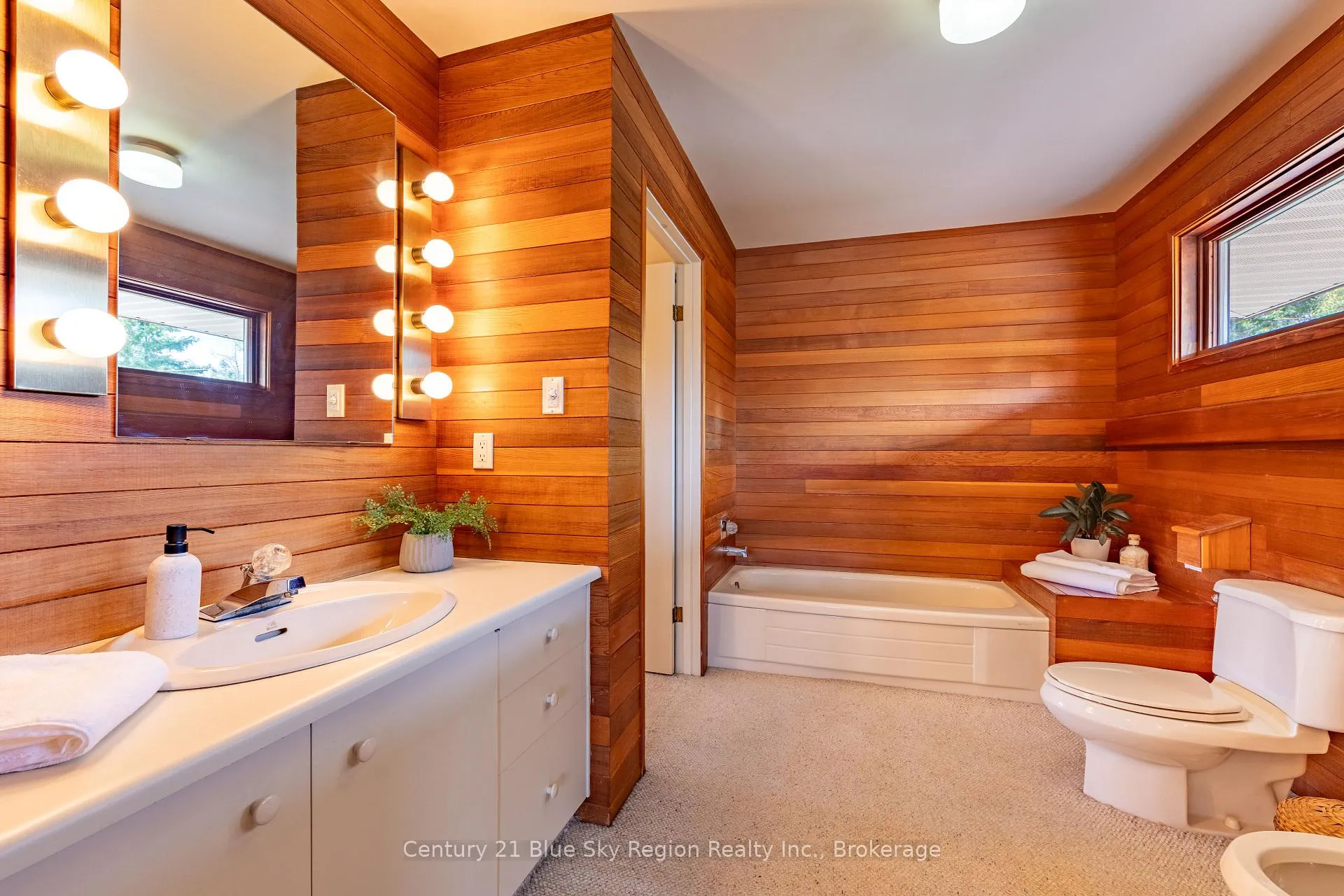 Photo 28 of 204 Lakeside Drive, North Bay, Birchaven — HOMEH