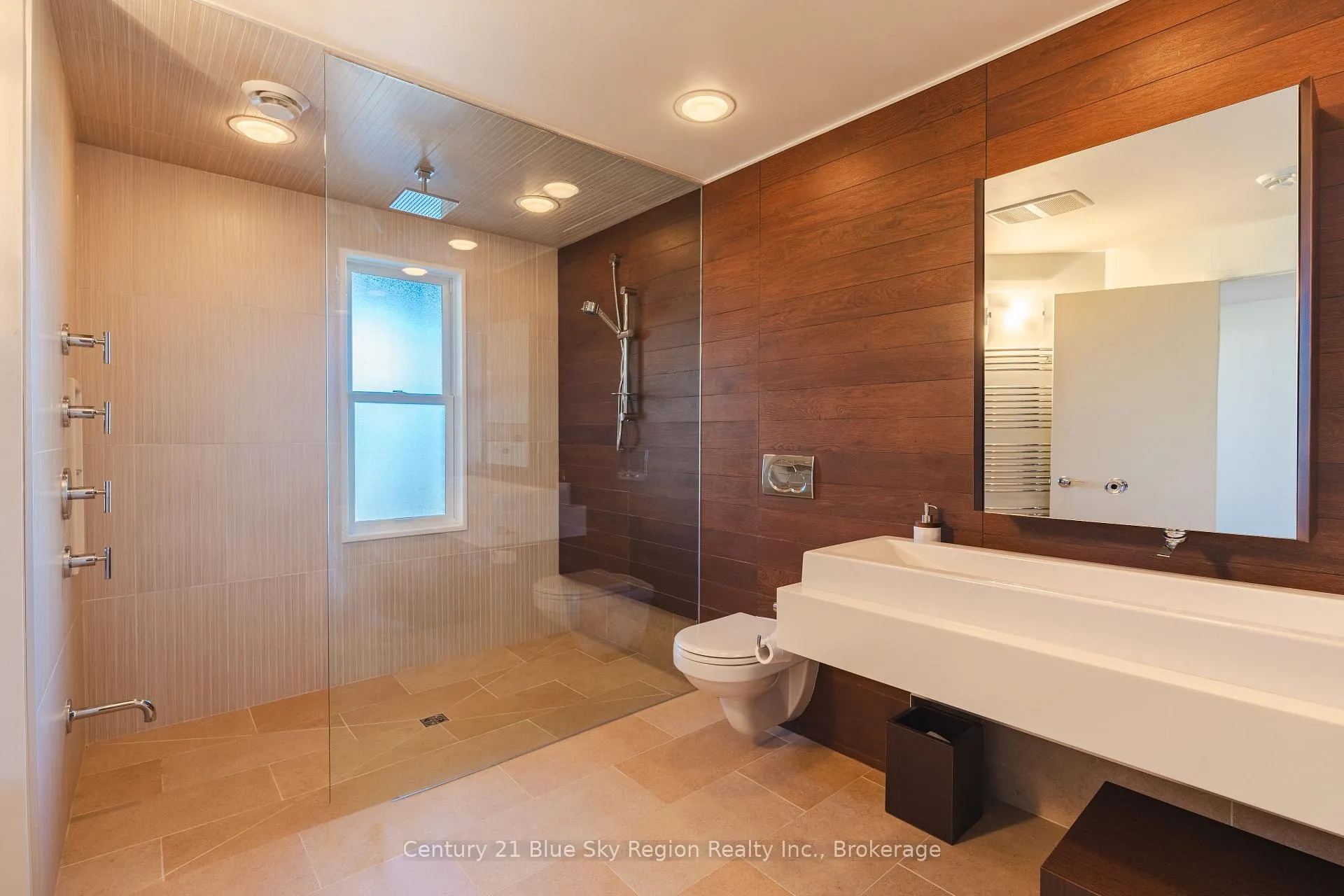 Photo 36 of 204 Lakeside Drive, North Bay, Birchaven — HOMEH