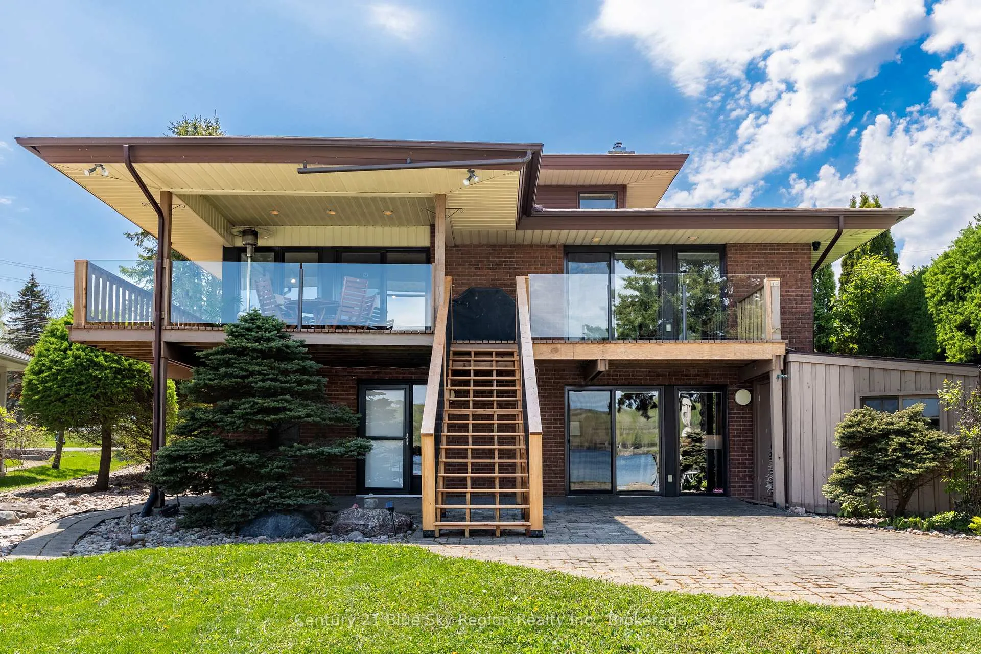 Photo 39 of 204 Lakeside Drive, North Bay, Birchaven — HOMEH