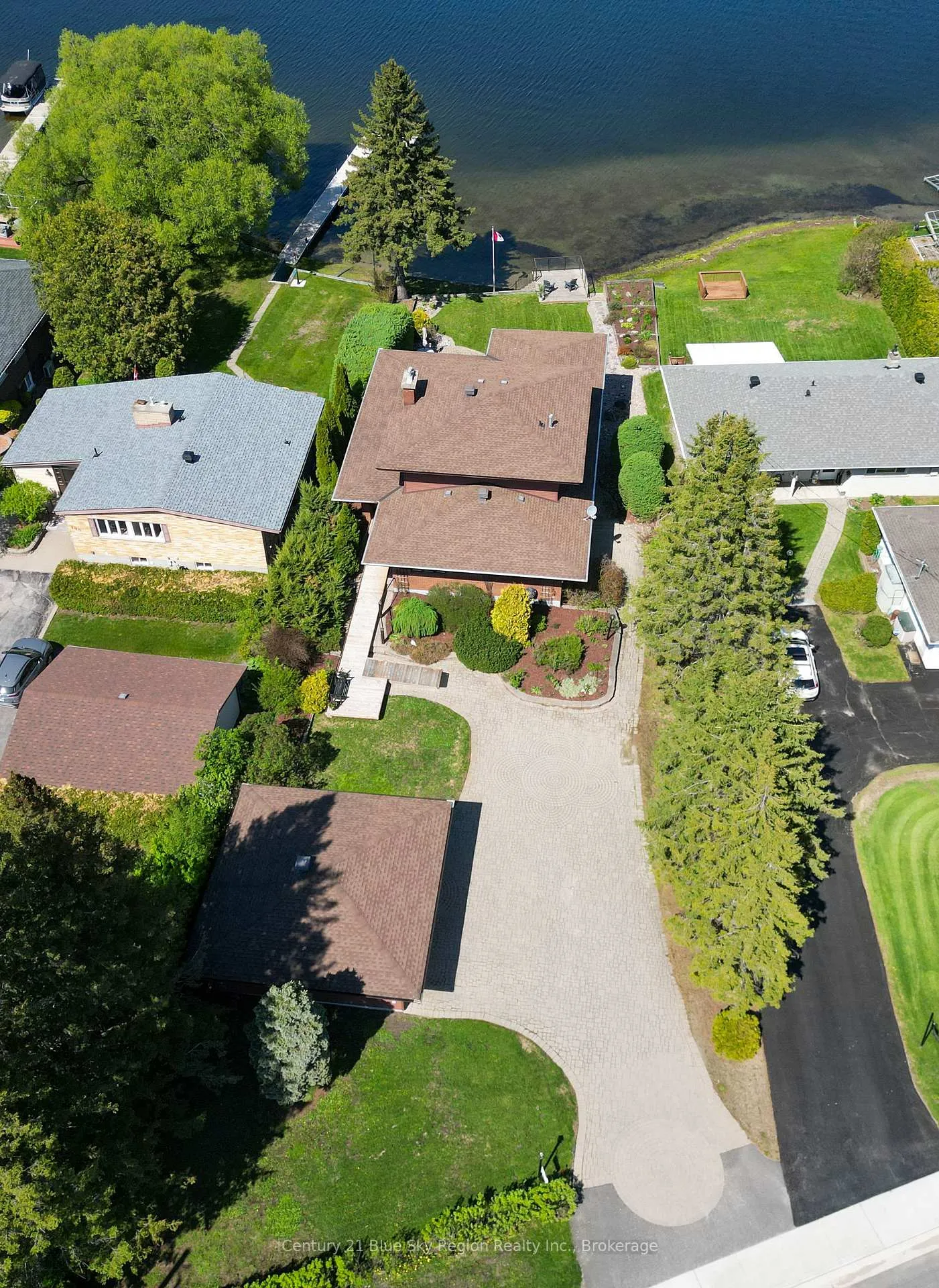Photo 45 of 204 Lakeside Drive, North Bay, Birchaven — HOMEH