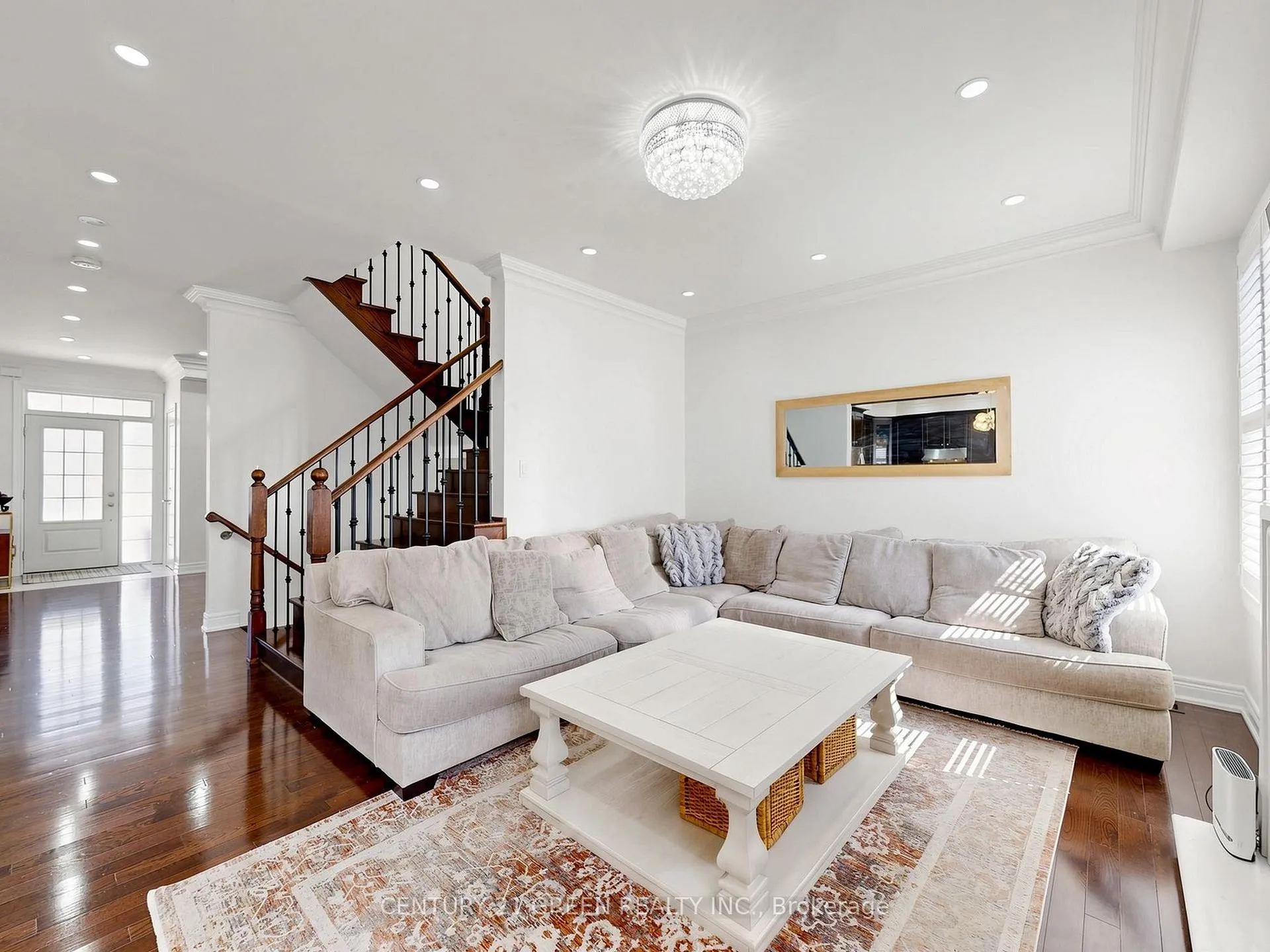 Photo 6 of 35 Twin Falls Road, Brampton, Bram West — HOMEH