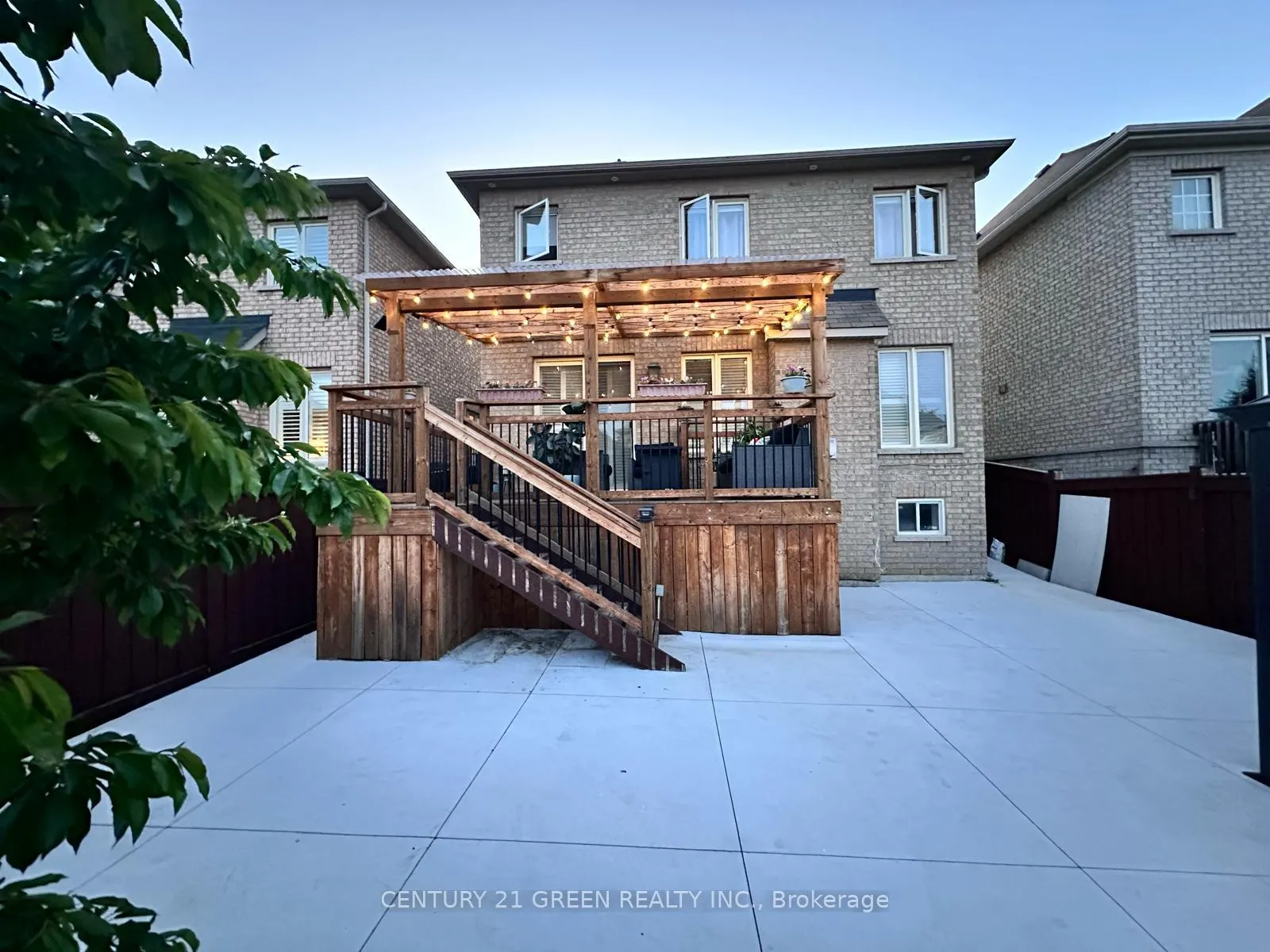 Photo 41 of 35 Twin Falls Road, Brampton, Bram West — HOMEH
