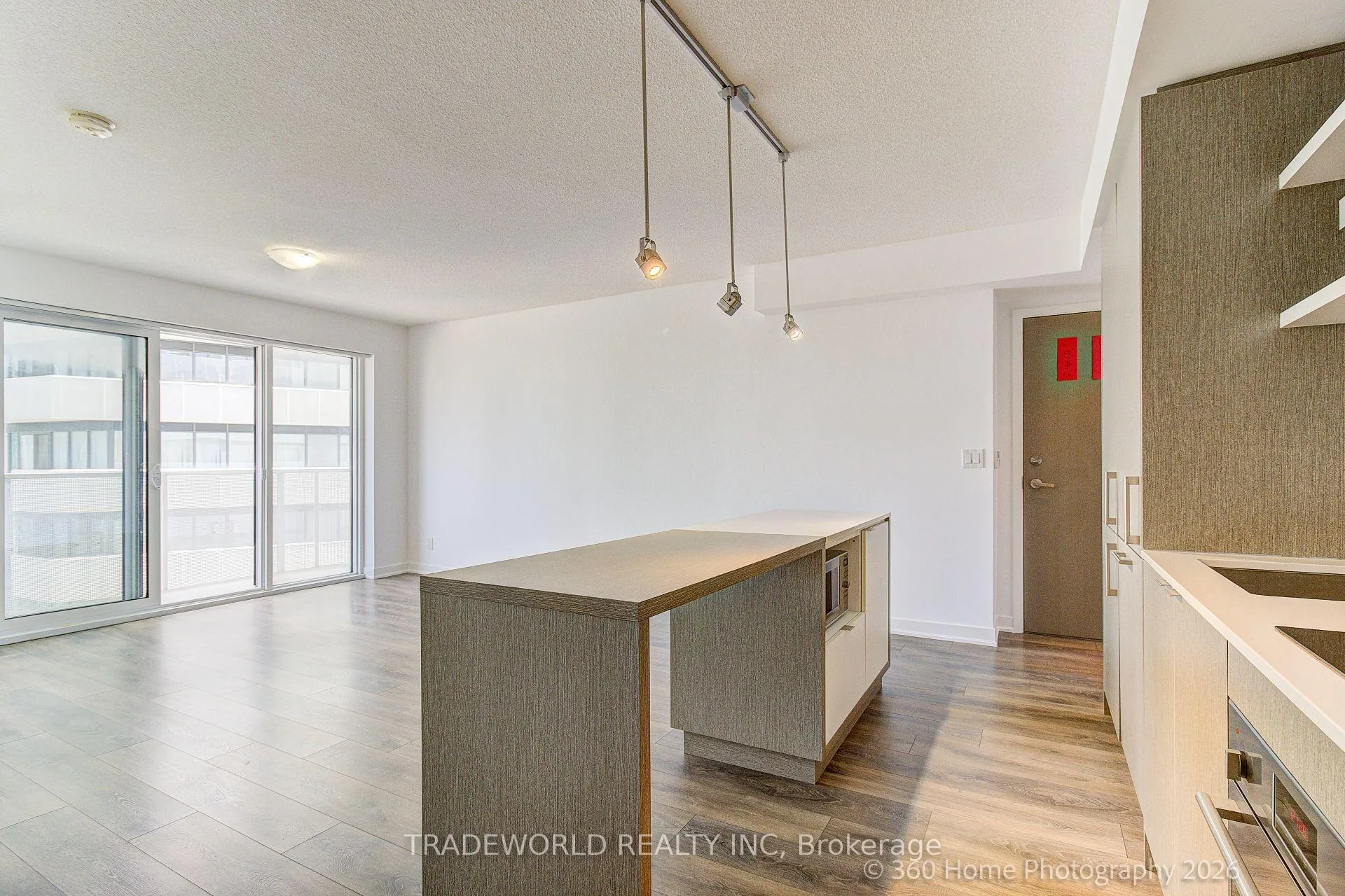 Photo 14 of Unit 4706, 100 Harbour Street, Toronto, Waterfront Communities — HOMEH