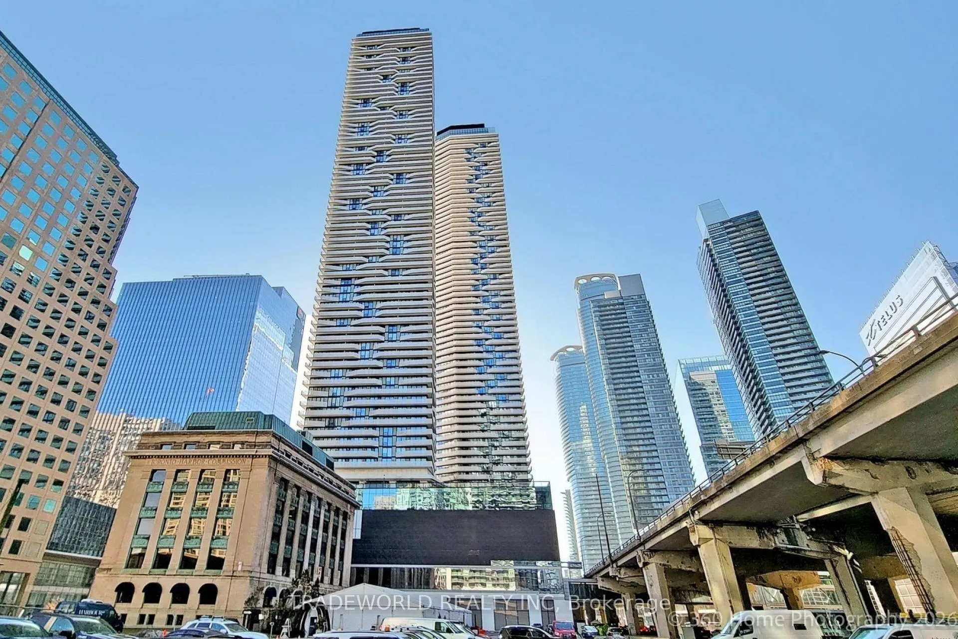 Photo 30 of Unit 4706, 100 Harbour Street, Toronto, Waterfront Communities — HOMEH