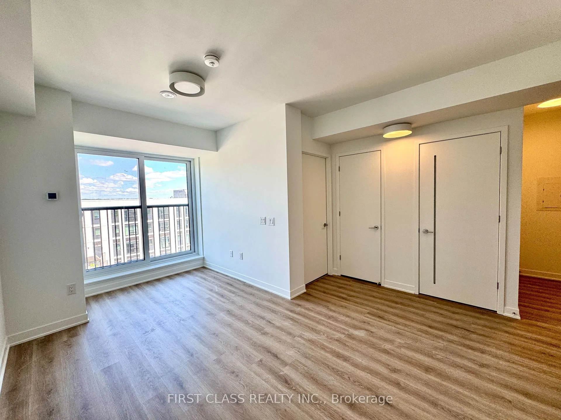 Photo 2 of Unit 1109, 10 Oak Street, Toronto, Regent Park — HOMEH
