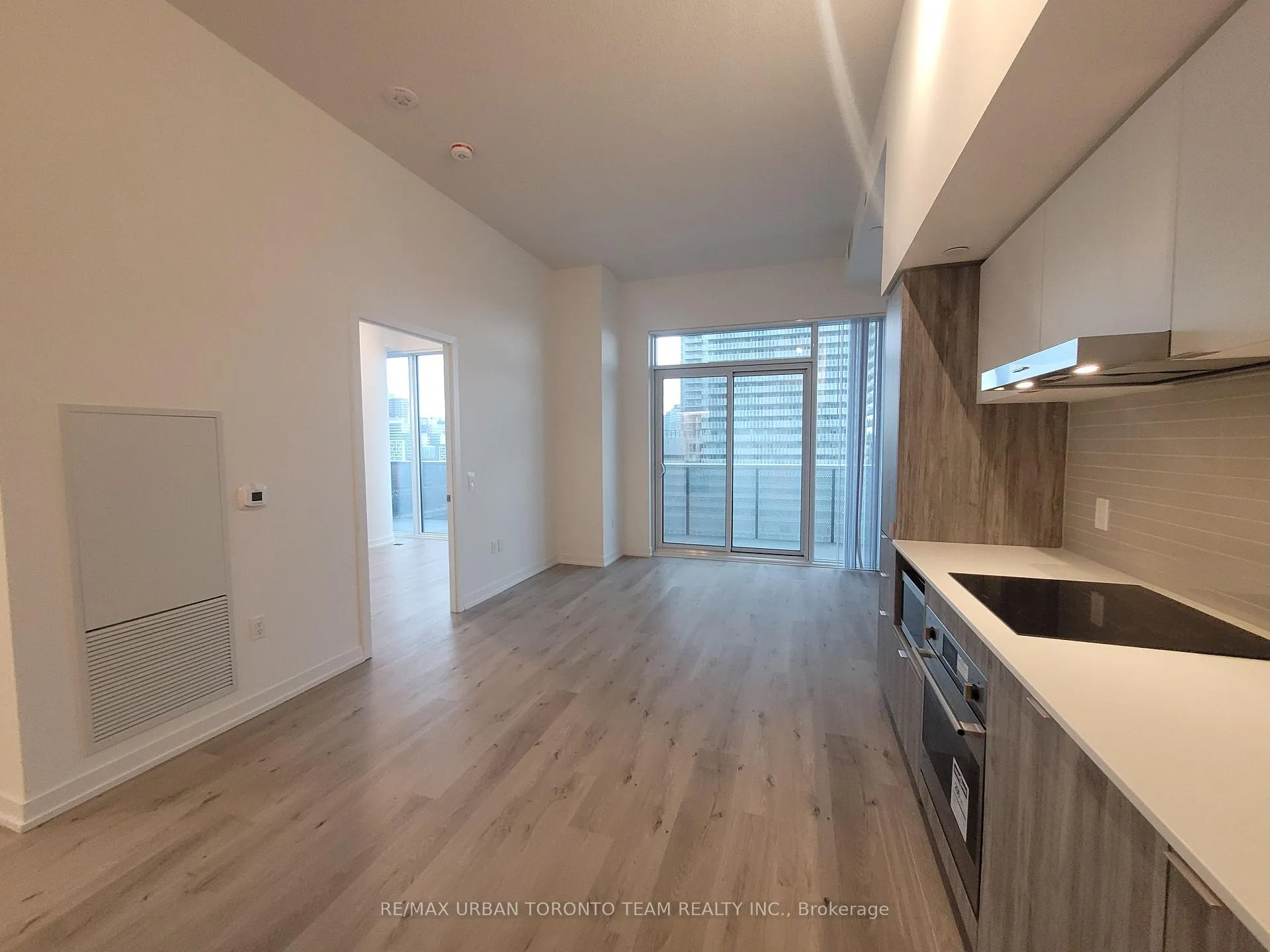 Photo 6 of Unit 1203, 138 Downes Street, Toronto, Waterfront Communities — HOMEH