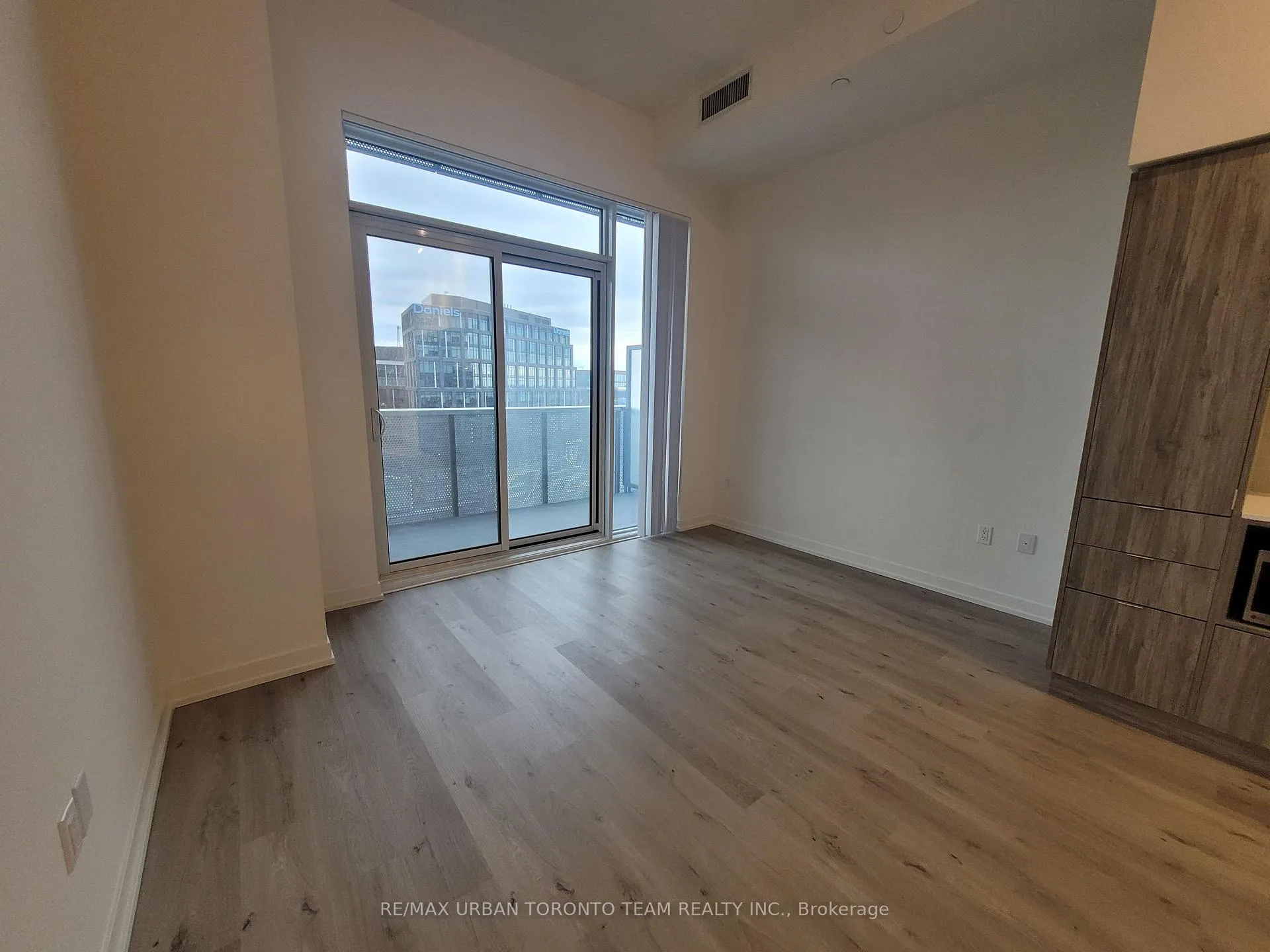 Photo 9 of Unit 1203, 138 Downes Street, Toronto, Waterfront Communities — HOMEH