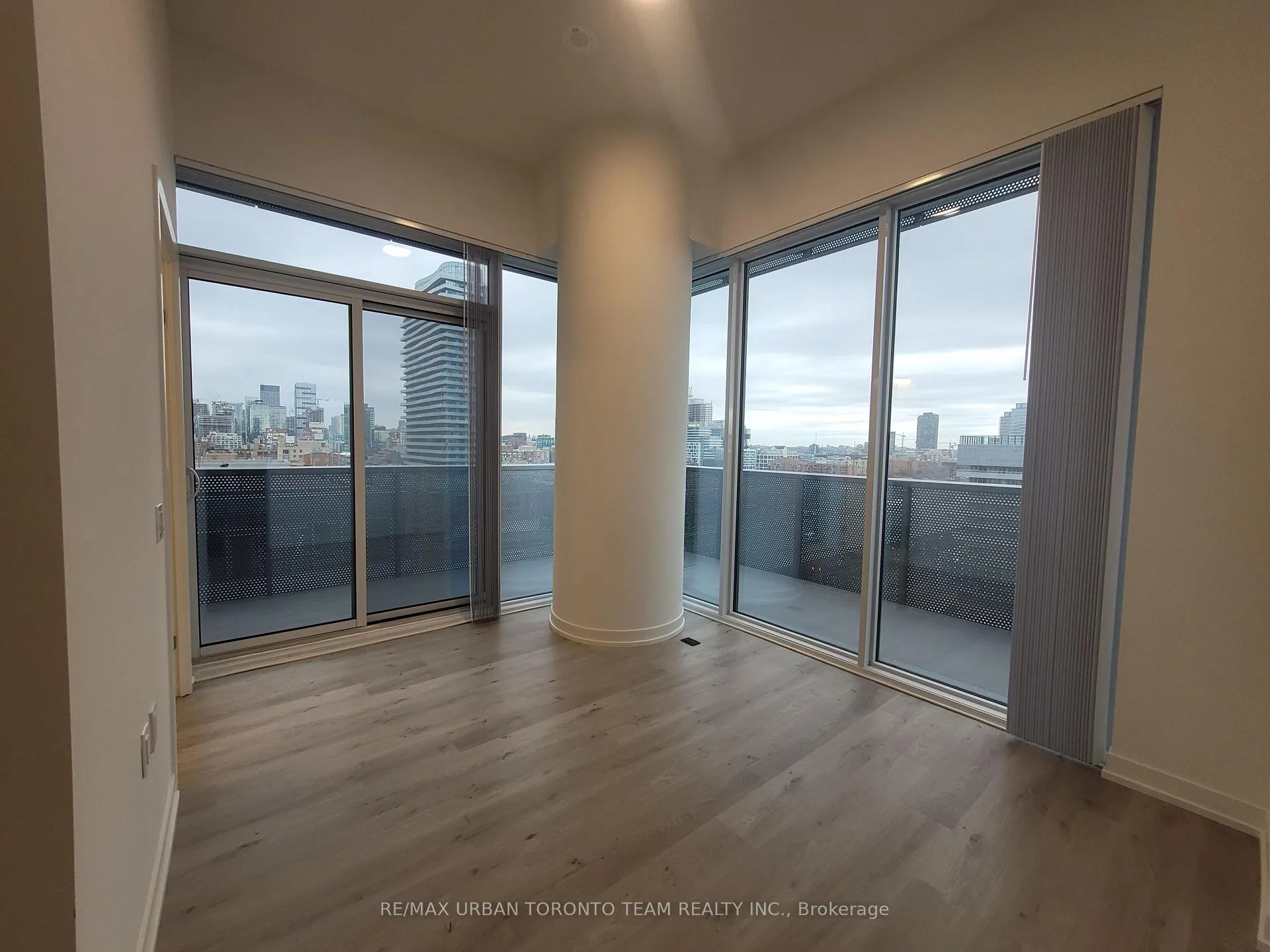 Photo 16 of Unit 1203, 138 Downes Street, Toronto, Waterfront Communities — HOMEH