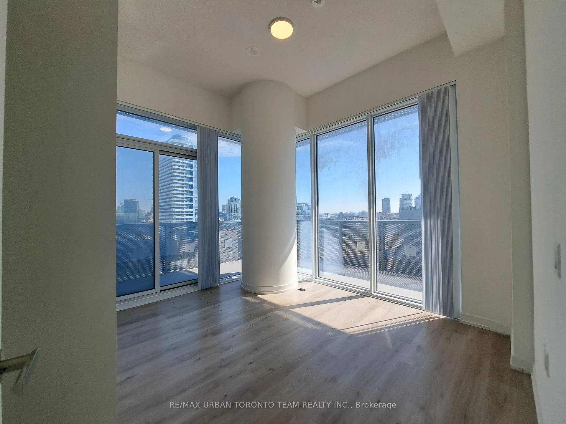 Photo 18 of Unit 1203, 138 Downes Street, Toronto, Waterfront Communities — HOMEH