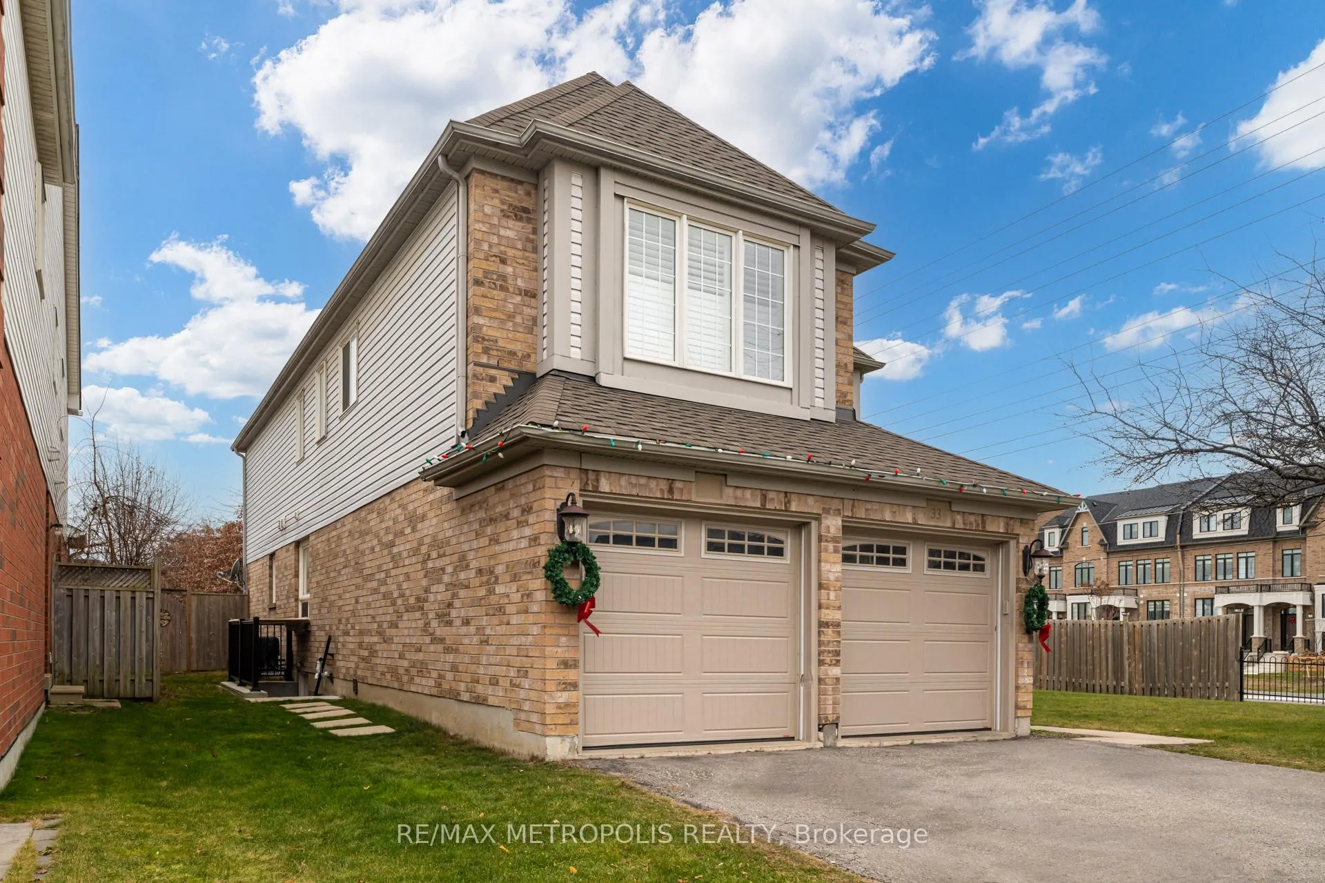 Photo 2 of Unit BSMT, 33 Tweedie Crescent, Whitby, Williamsburg — HOMEH