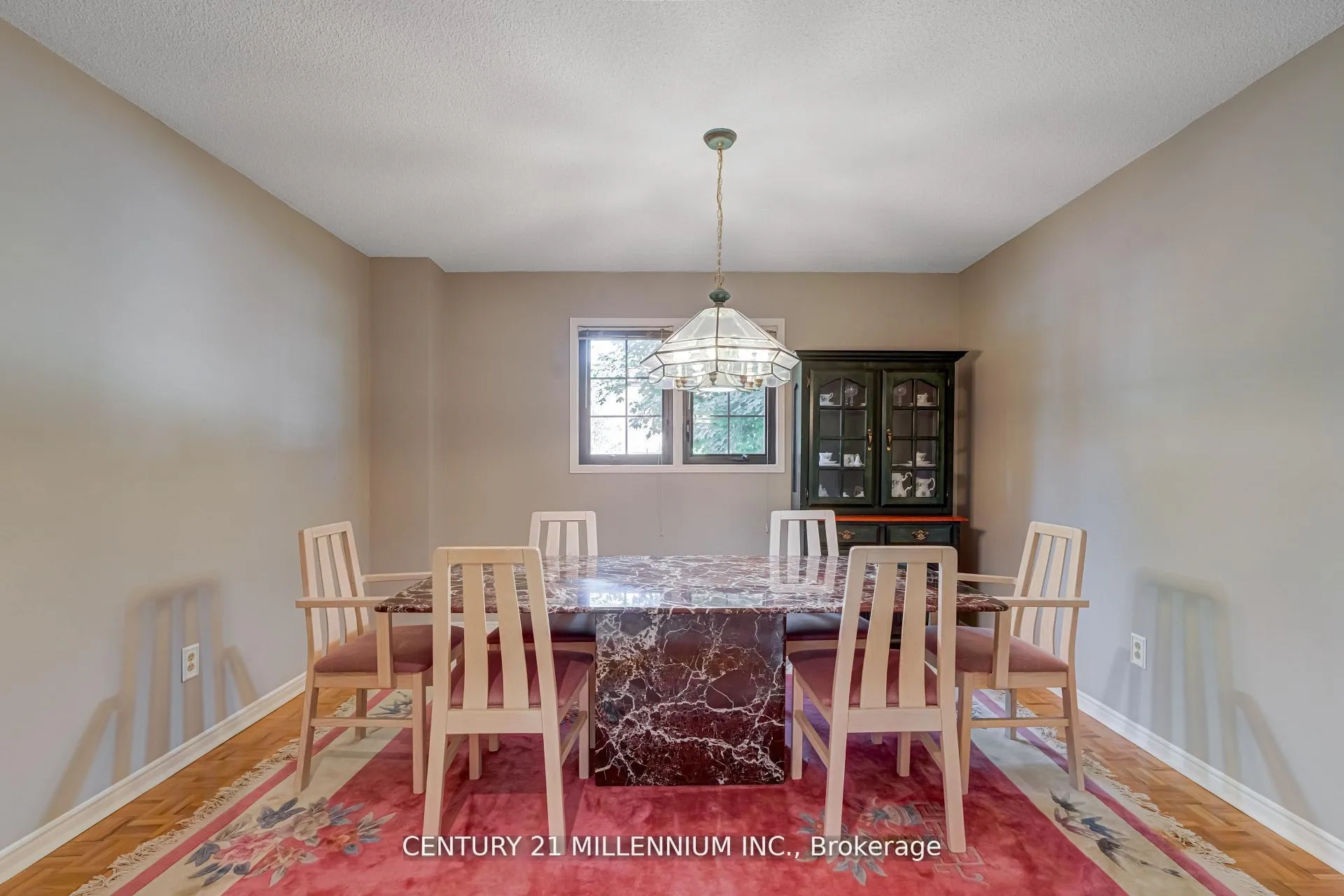 Photo 12 of 10 Phelps Drive, Brampton, Northwood Park — HOMEH