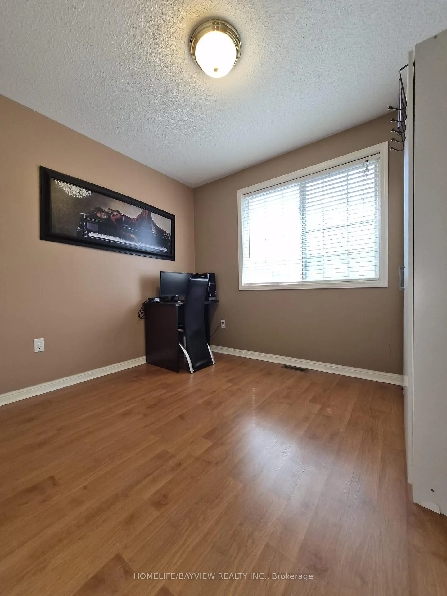 Photo 14 of 1000 Barclay Circle, Milton, Beaty — HOMEH