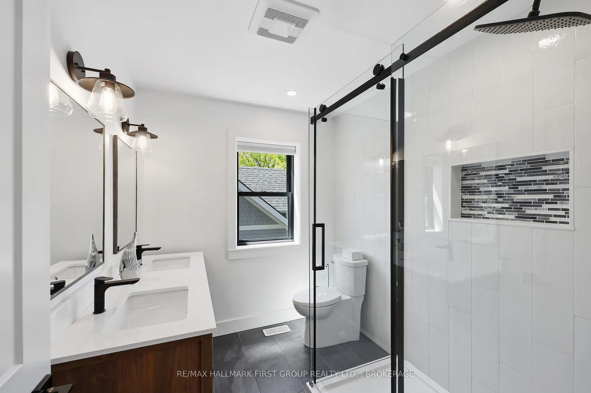 Photo 20 of 4802 Plumb Lane, Frontenac, Frontenac South — HOMEH
