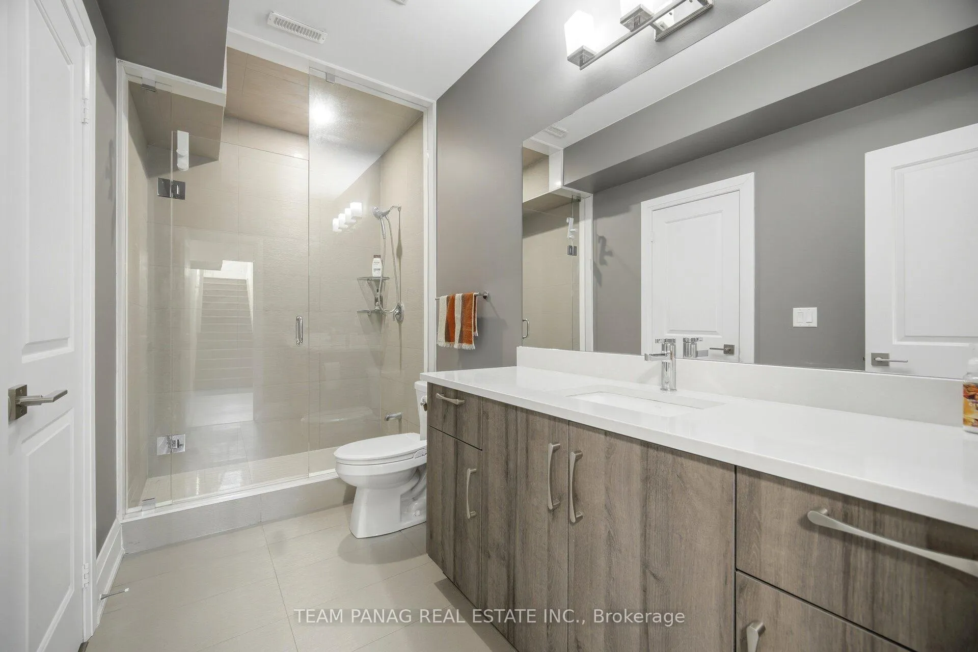 Photo 49 of 20 Stinson Street, Caledon, Palgrave — HOMEH