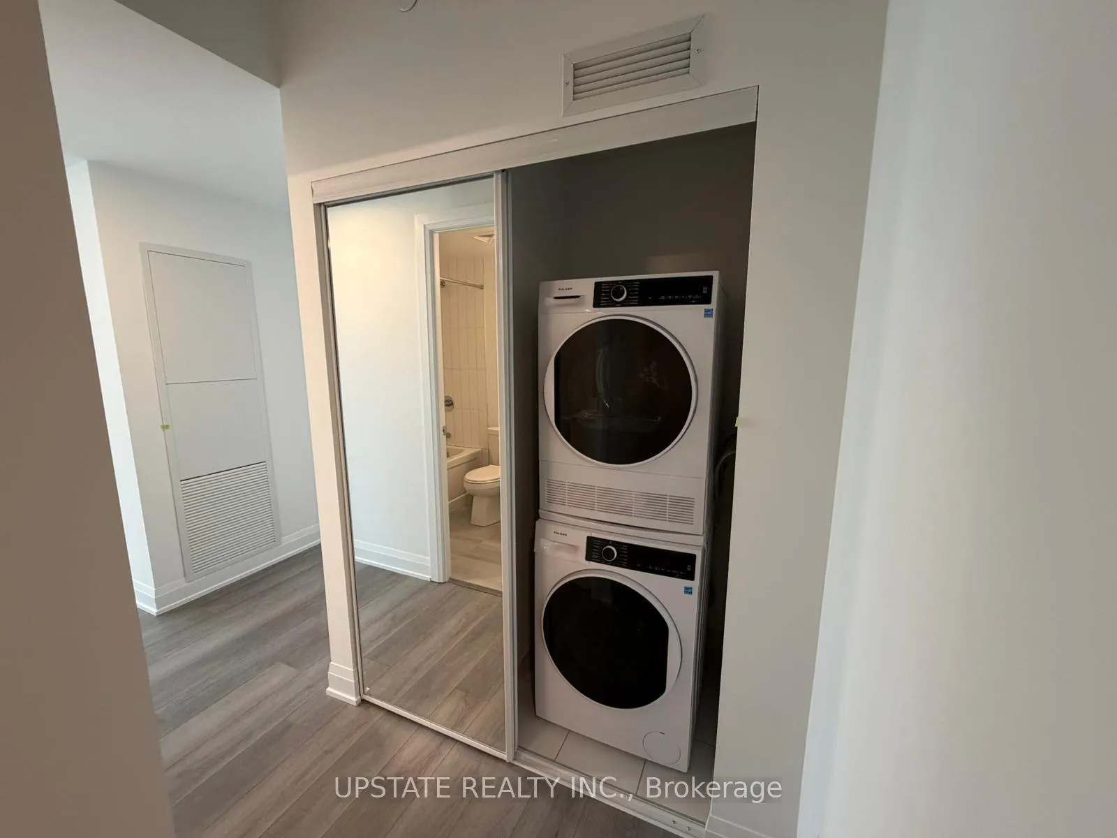 Photo 10 of Unit 2809, 15 Skyridge Drive, Brampton, Bram East — HOMEH