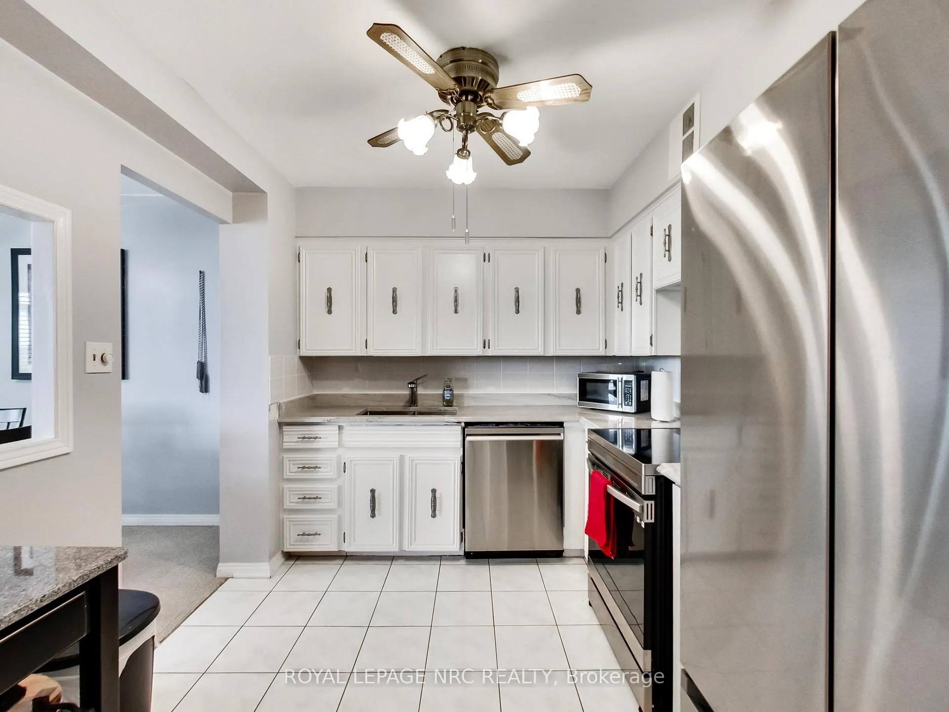 Photo 24 of Unit 405, 30 Harrisford Street, Hamilton, Red Hill — HOMEH