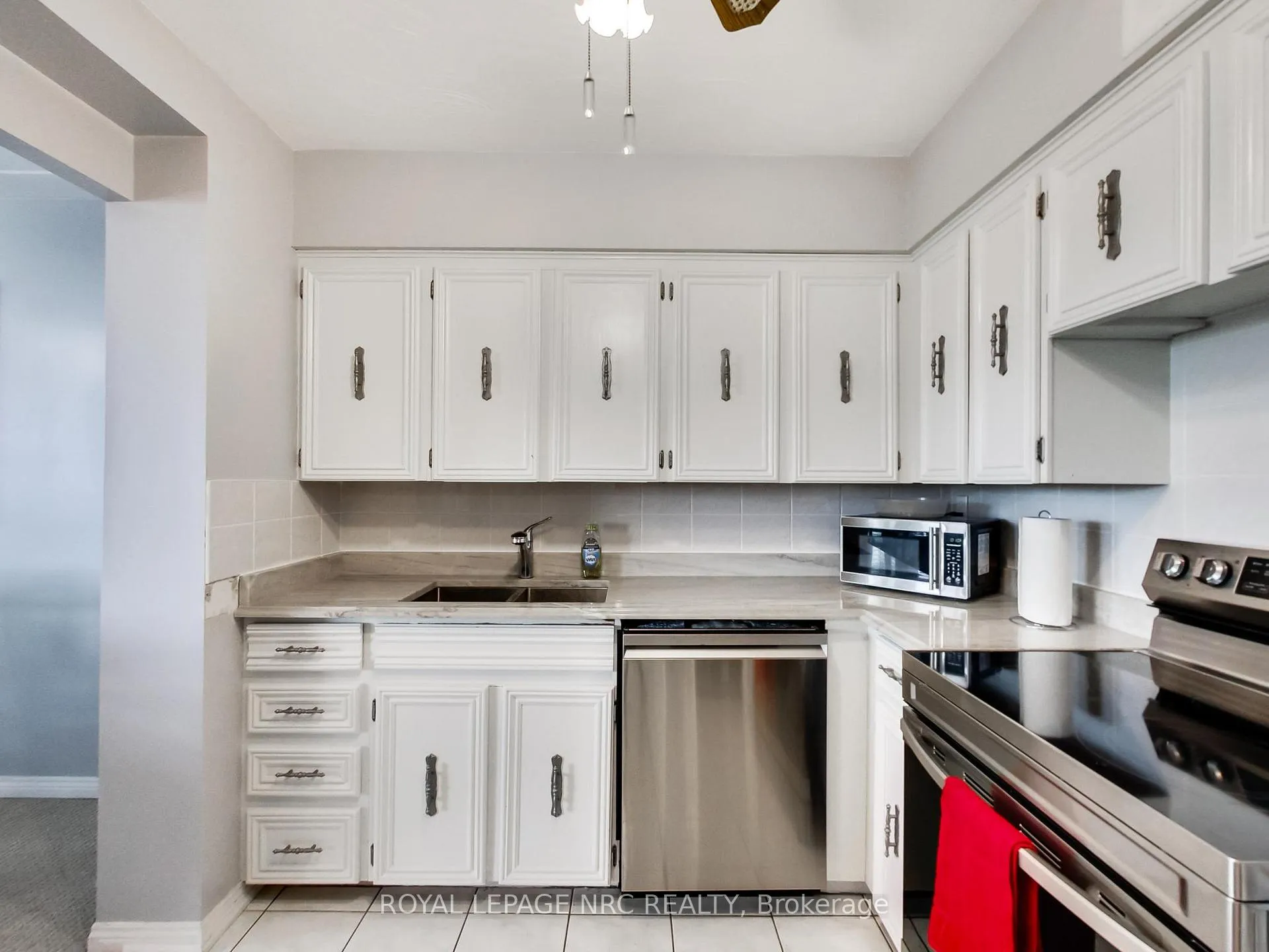 Photo 27 of Unit 405, 30 Harrisford Street, Hamilton, Red Hill — HOMEH