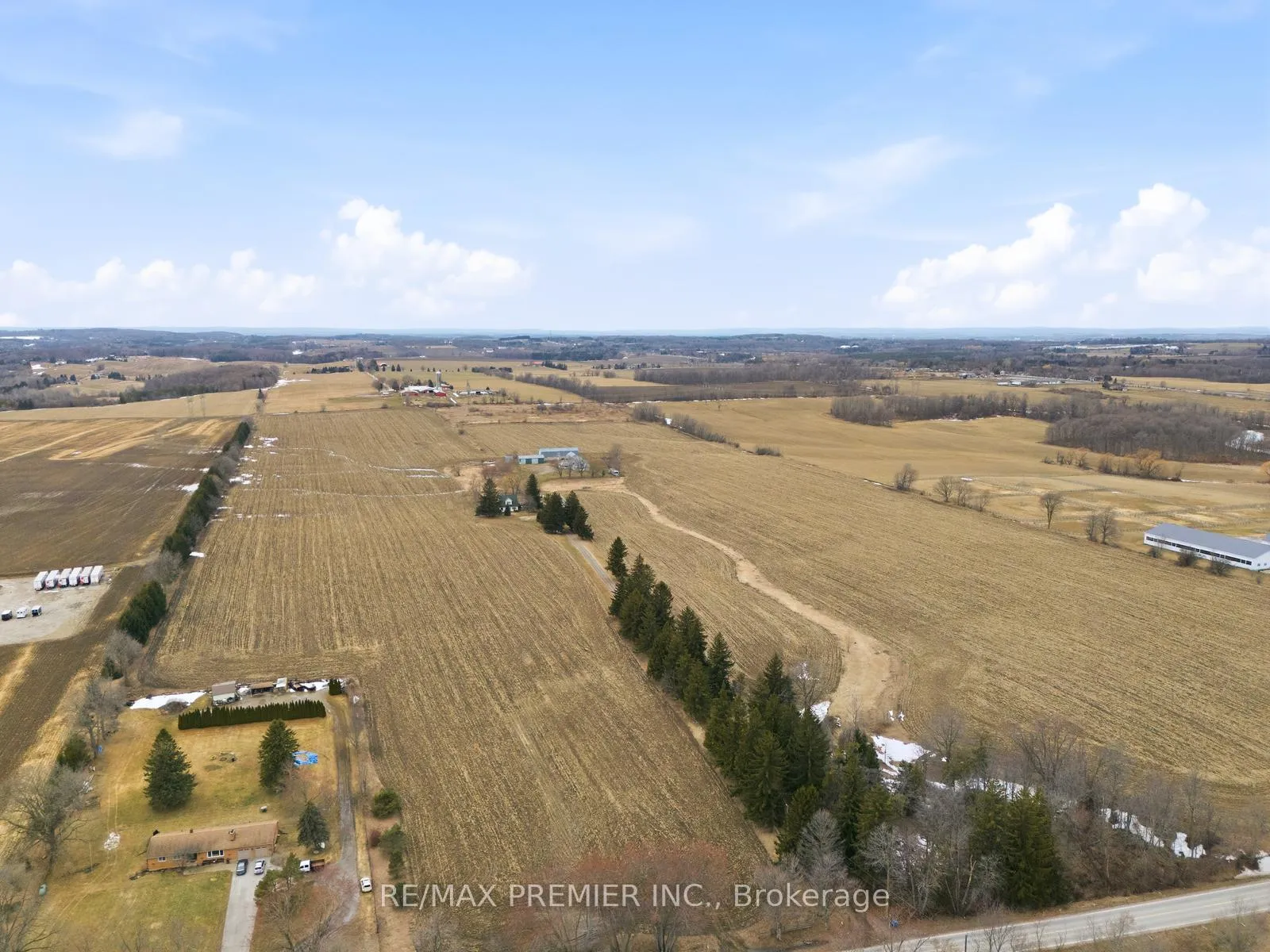 Photo 4 of 17150 10th Concession, King, Rural King — HOMEH
