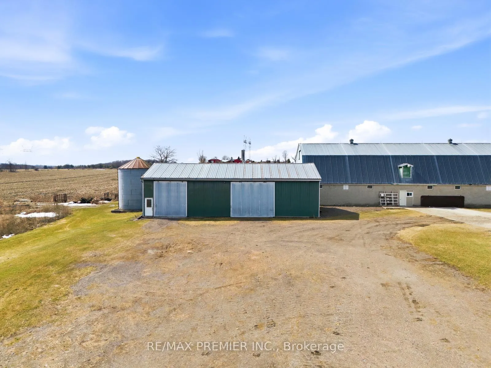 Photo 18 of 17150 10th Concession, King, Rural King — HOMEH