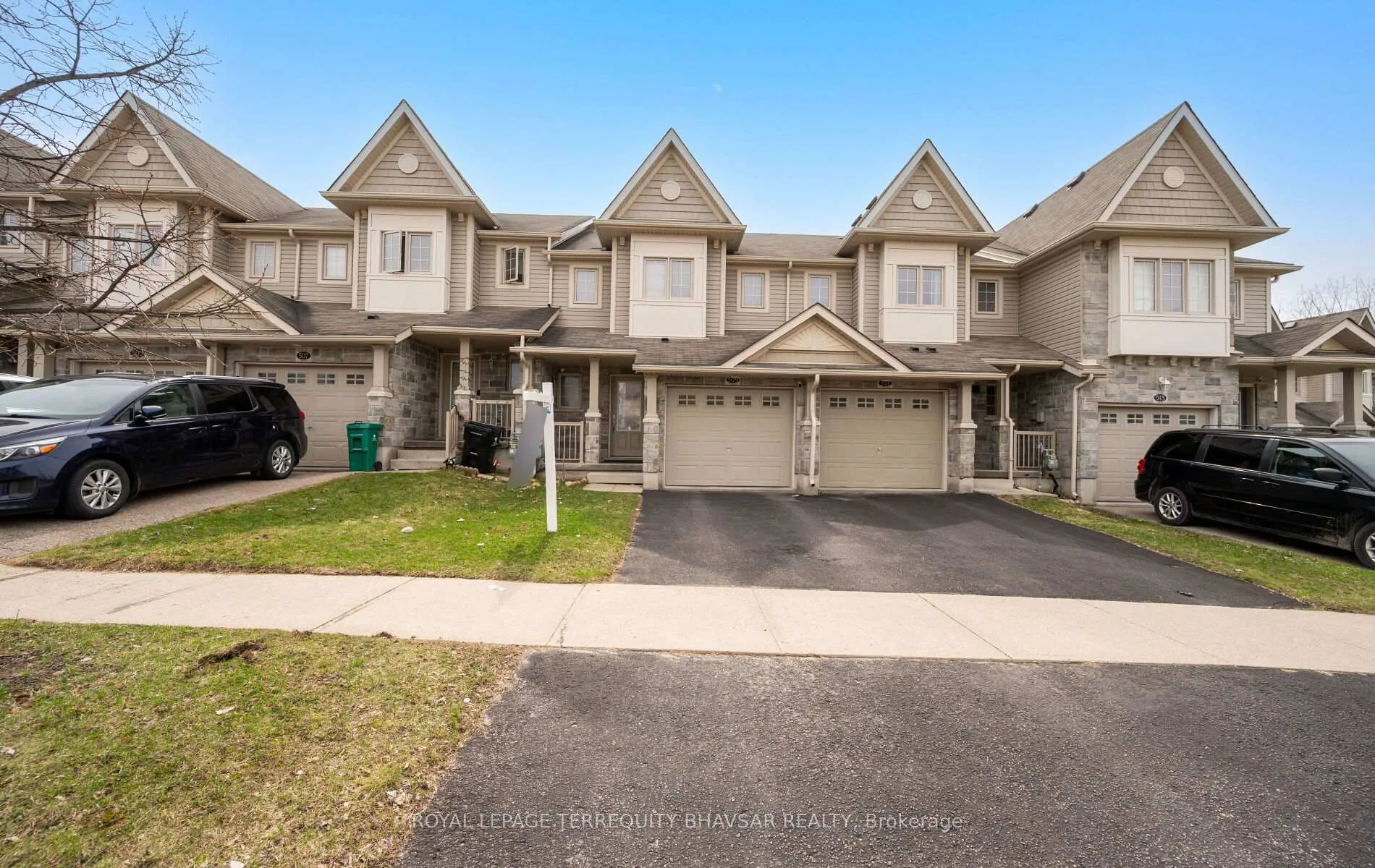 Front of 509 Northbrook Place