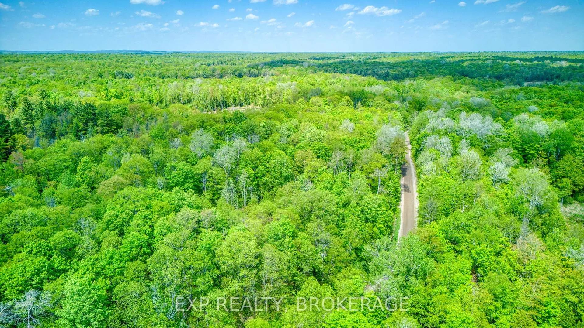 Photo 4 of 2250 Clarendon Road, Frontenac, Frontenac Centre — HOMEH
