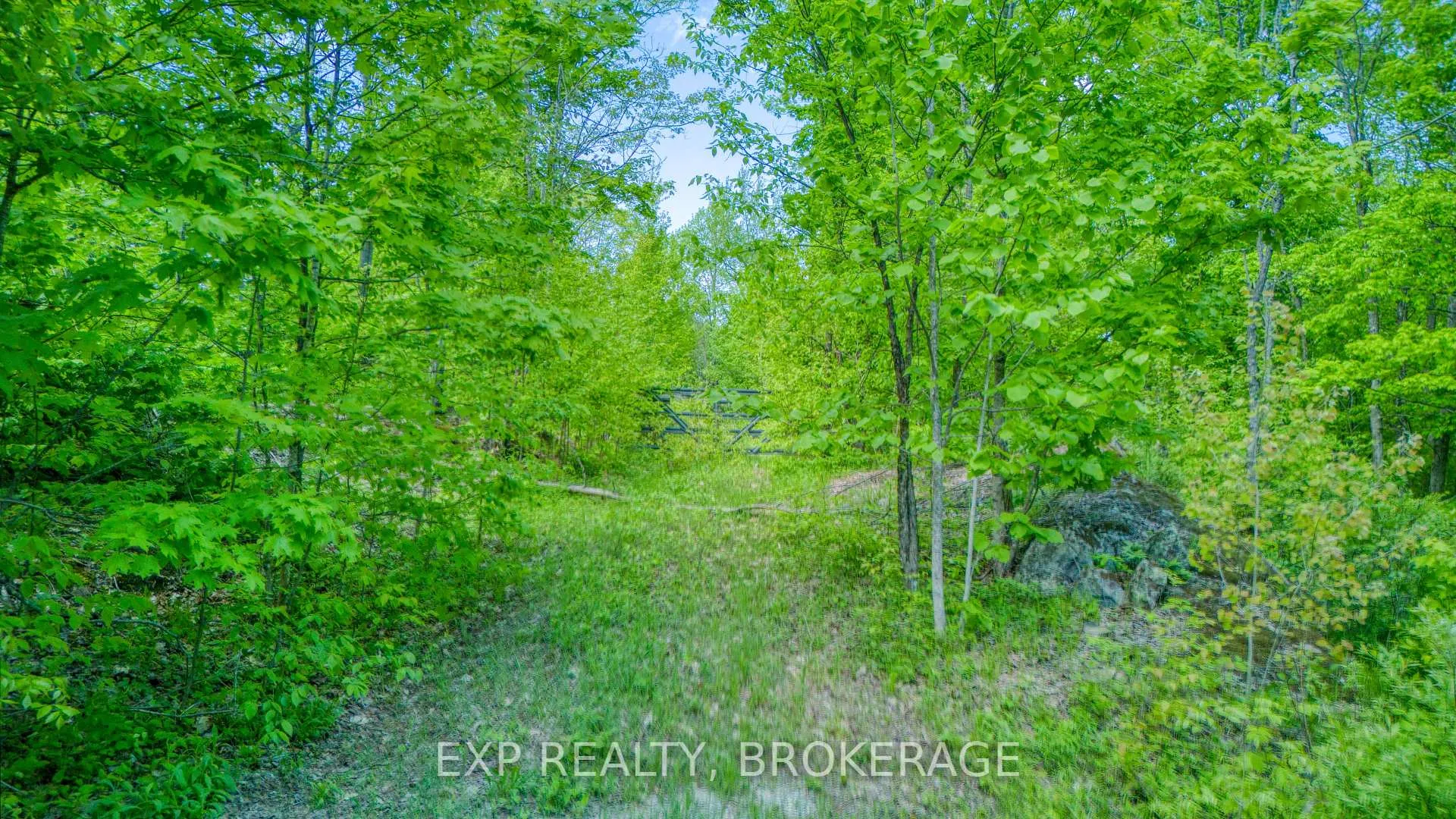 Photo 12 of 2250 Clarendon Road, Frontenac, Frontenac Centre — HOMEH