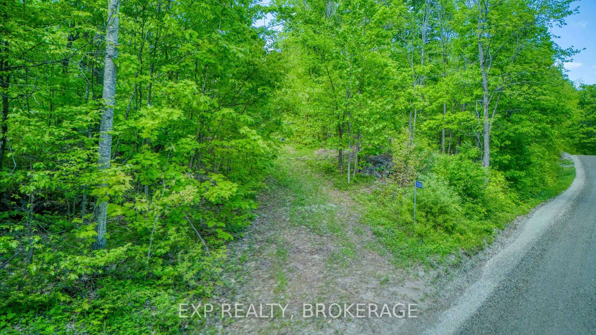 Photo 14 of 2250 Clarendon Road, Frontenac, Frontenac Centre — HOMEH