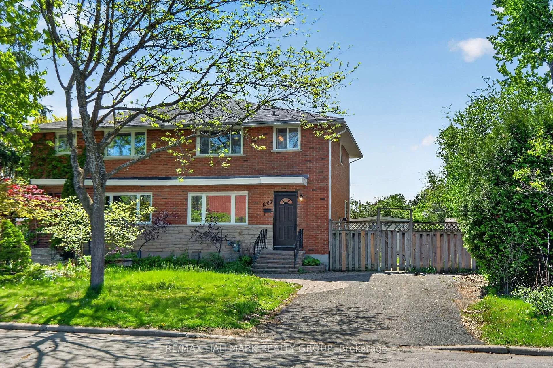 Photo 1 of 1286 Bonnie Crescent, Ottawa, Copeland Park — HOMEH