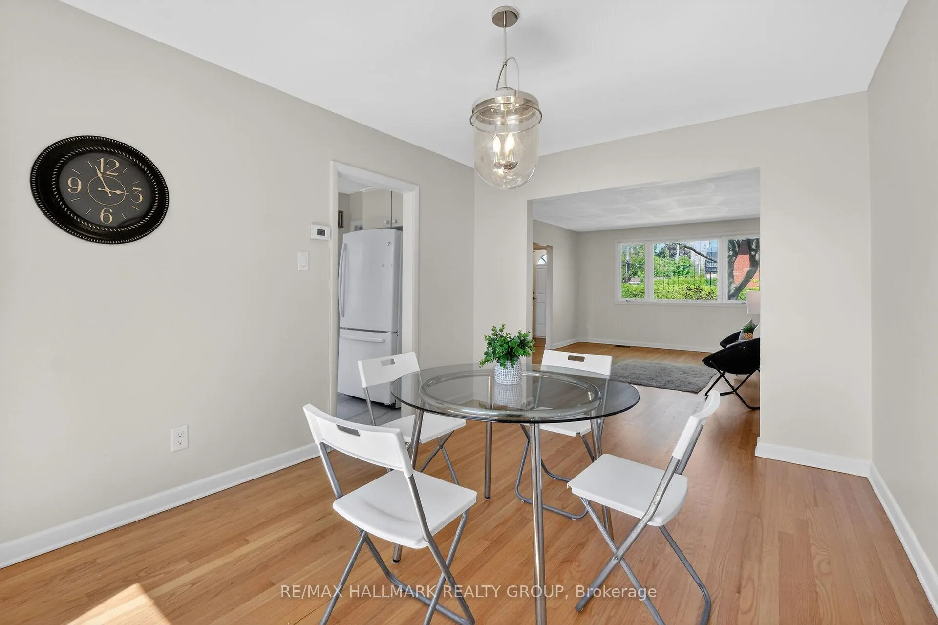 Photo 15 of 1286 Bonnie Crescent, Ottawa, Copeland Park — HOMEH