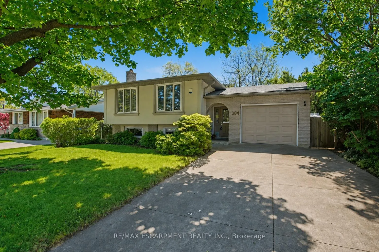 Photo 1 of 304 St Andrews Drive, Hamilton, Vincent — HOMEH