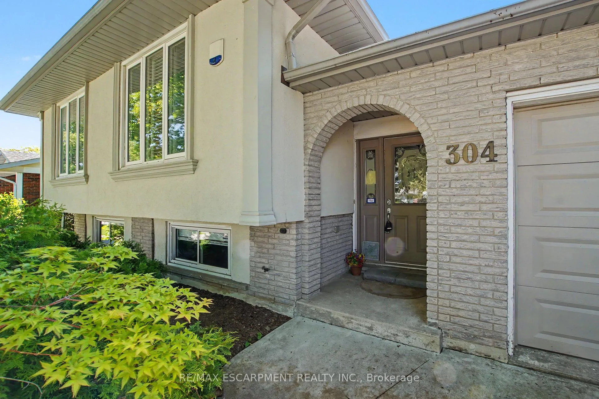 Photo 4 of 304 St Andrews Drive, Hamilton, Vincent — HOMEH