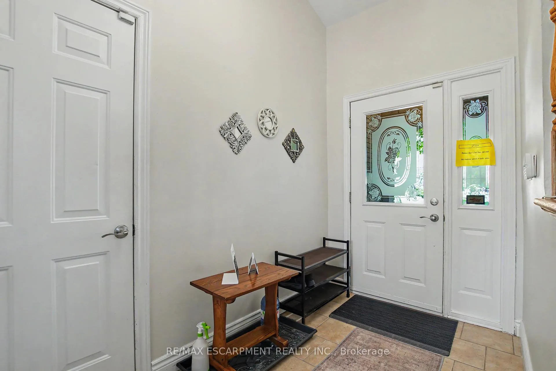Photo 5 of 304 St Andrews Drive, Hamilton, Vincent — HOMEH