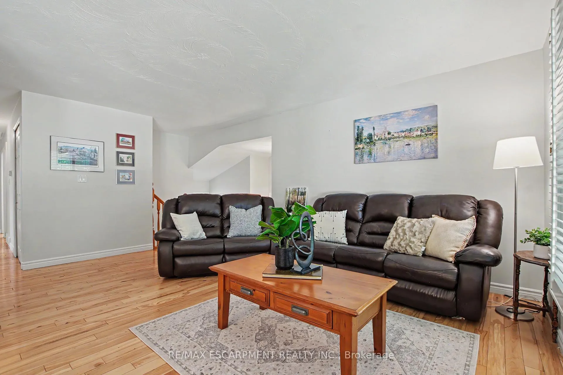 Photo 8 of 304 St Andrews Drive, Hamilton, Vincent — HOMEH