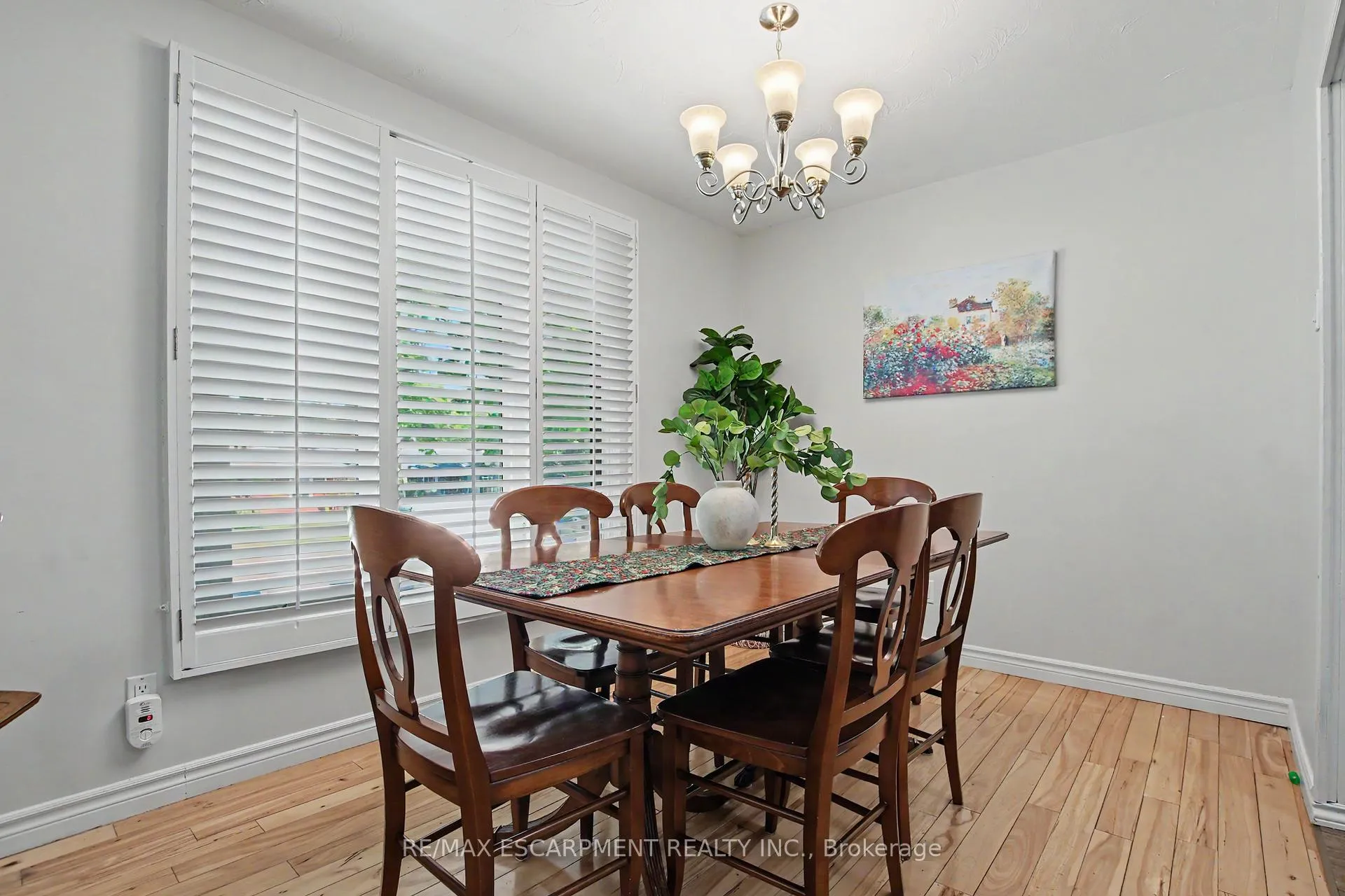Photo 10 of 304 St Andrews Drive, Hamilton, Vincent — HOMEH