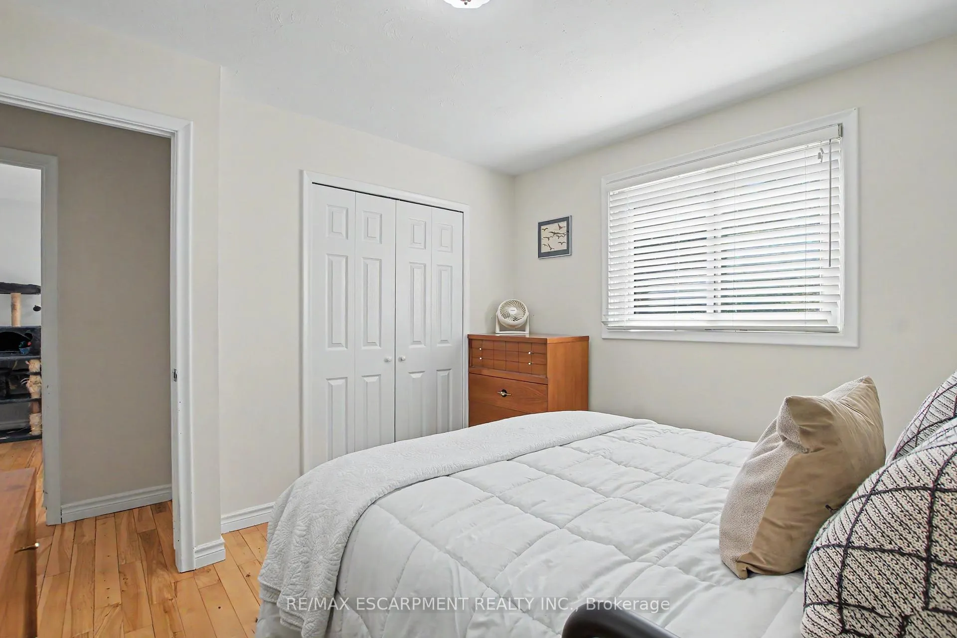 Photo 18 of 304 St Andrews Drive, Hamilton, Vincent — HOMEH